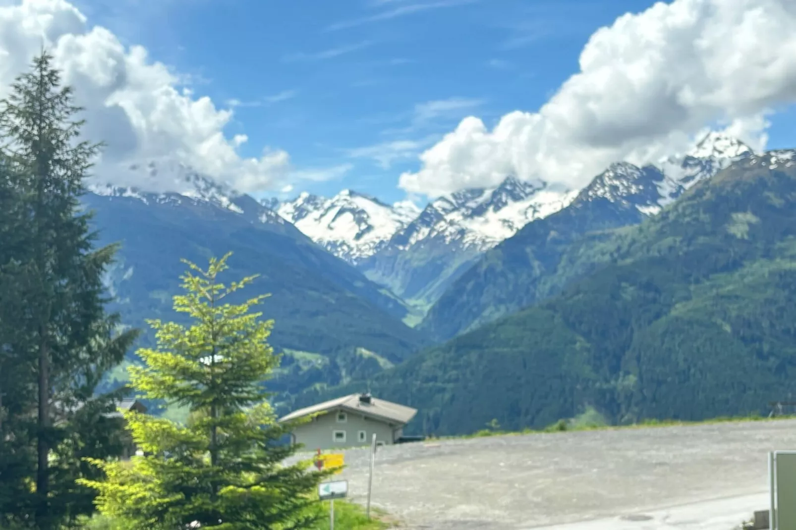 Ski in/ Ski out Traum Ferienwohnung im Skigebiet Kitzski Pass Thurn-View summer