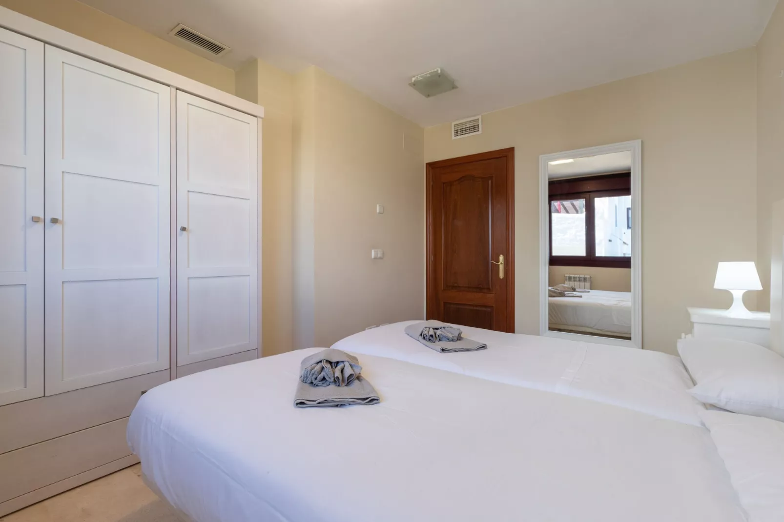 Bahia Casares 4-Exterior summer