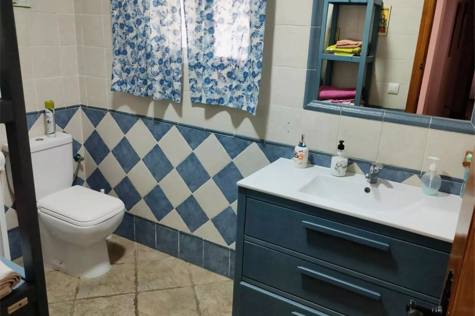 La Redondela-Bathroom