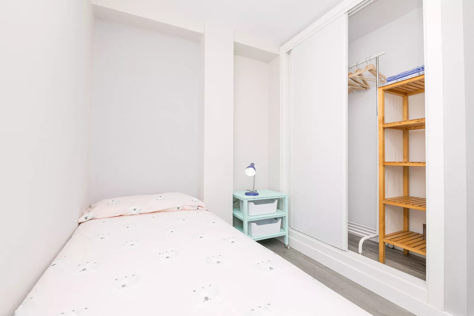 Calana-Bedroom