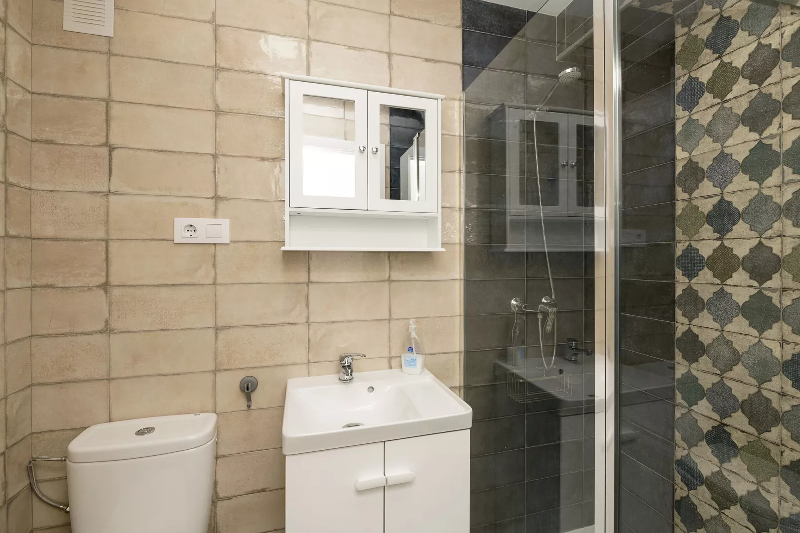 Calana-Bathroom