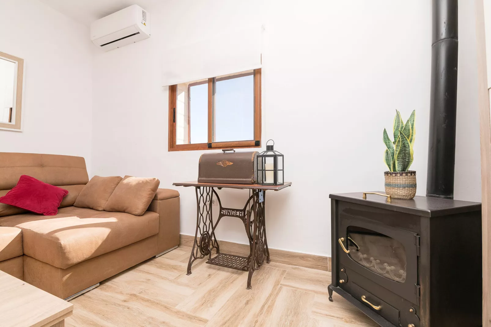 Casa Roja-Living room