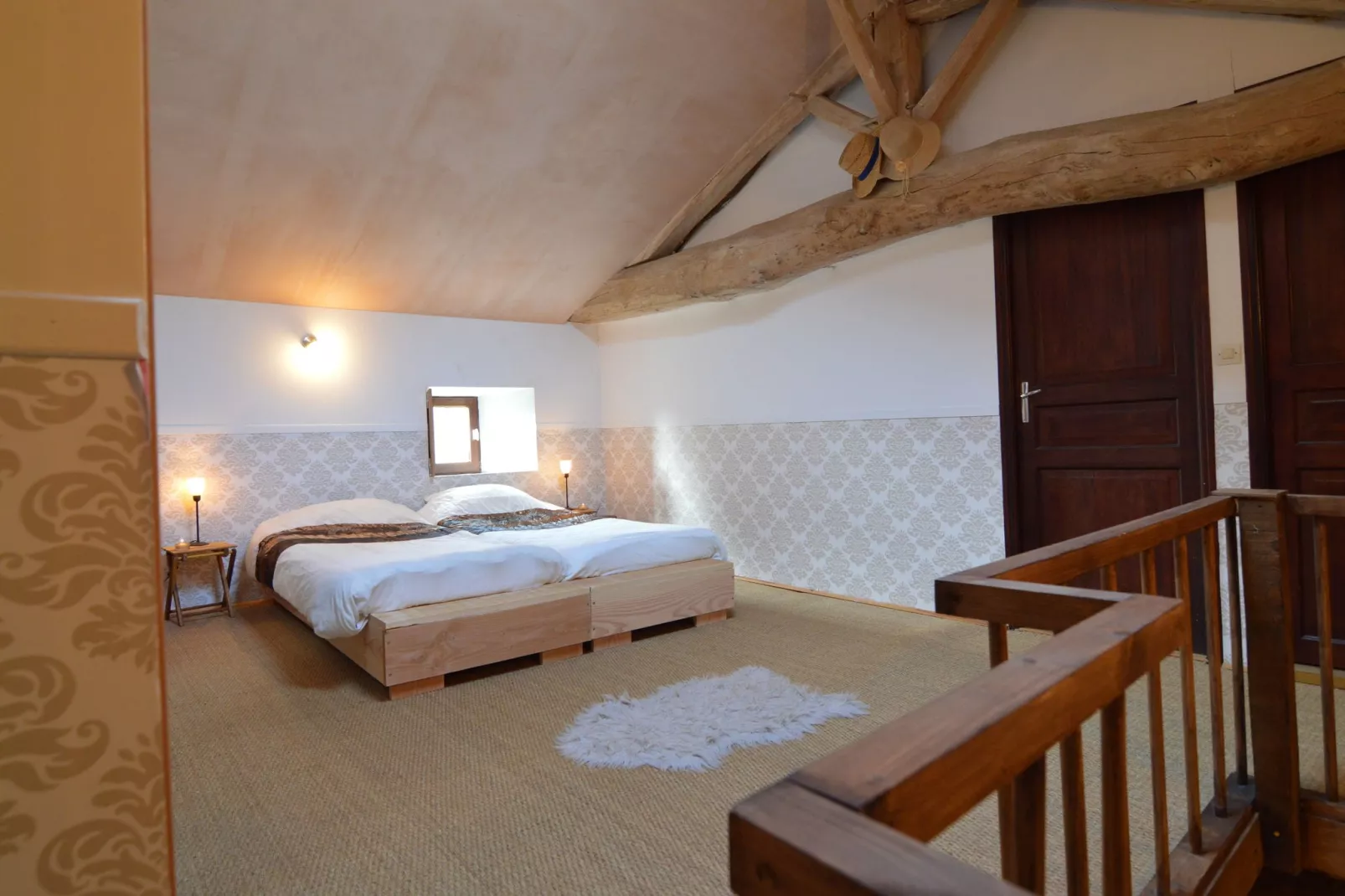 Le Mas de la Dive-Bedroom