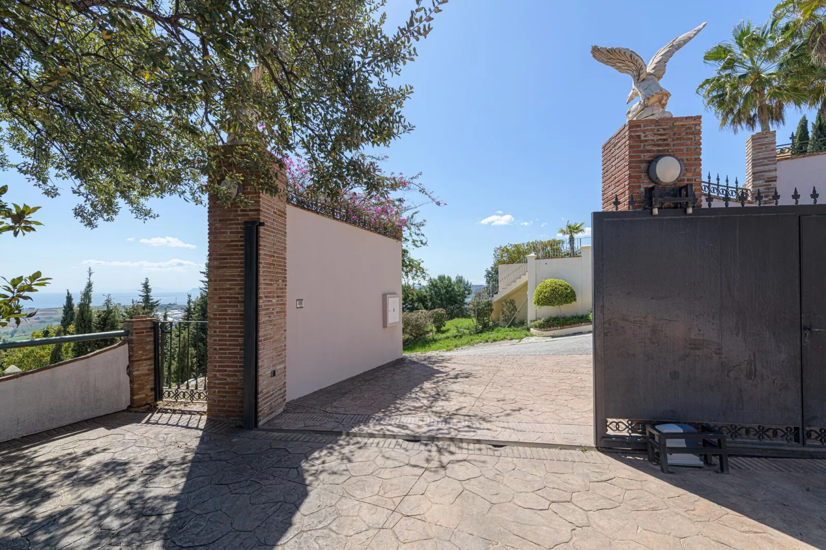 Villa Lina-Exterior summer