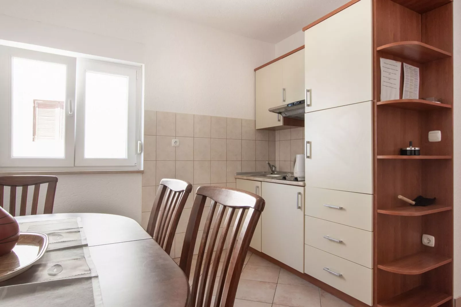 Shared pool apartment David- second floor-Kitchen