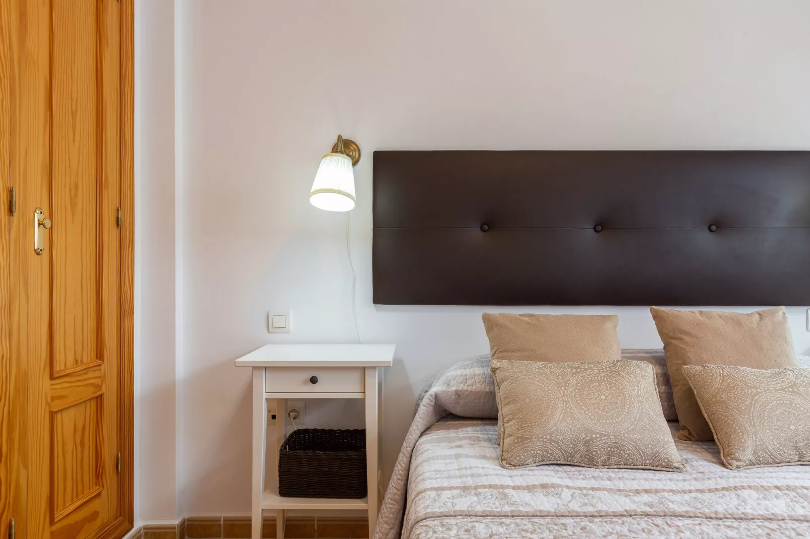 Tolox 1-Bedroom