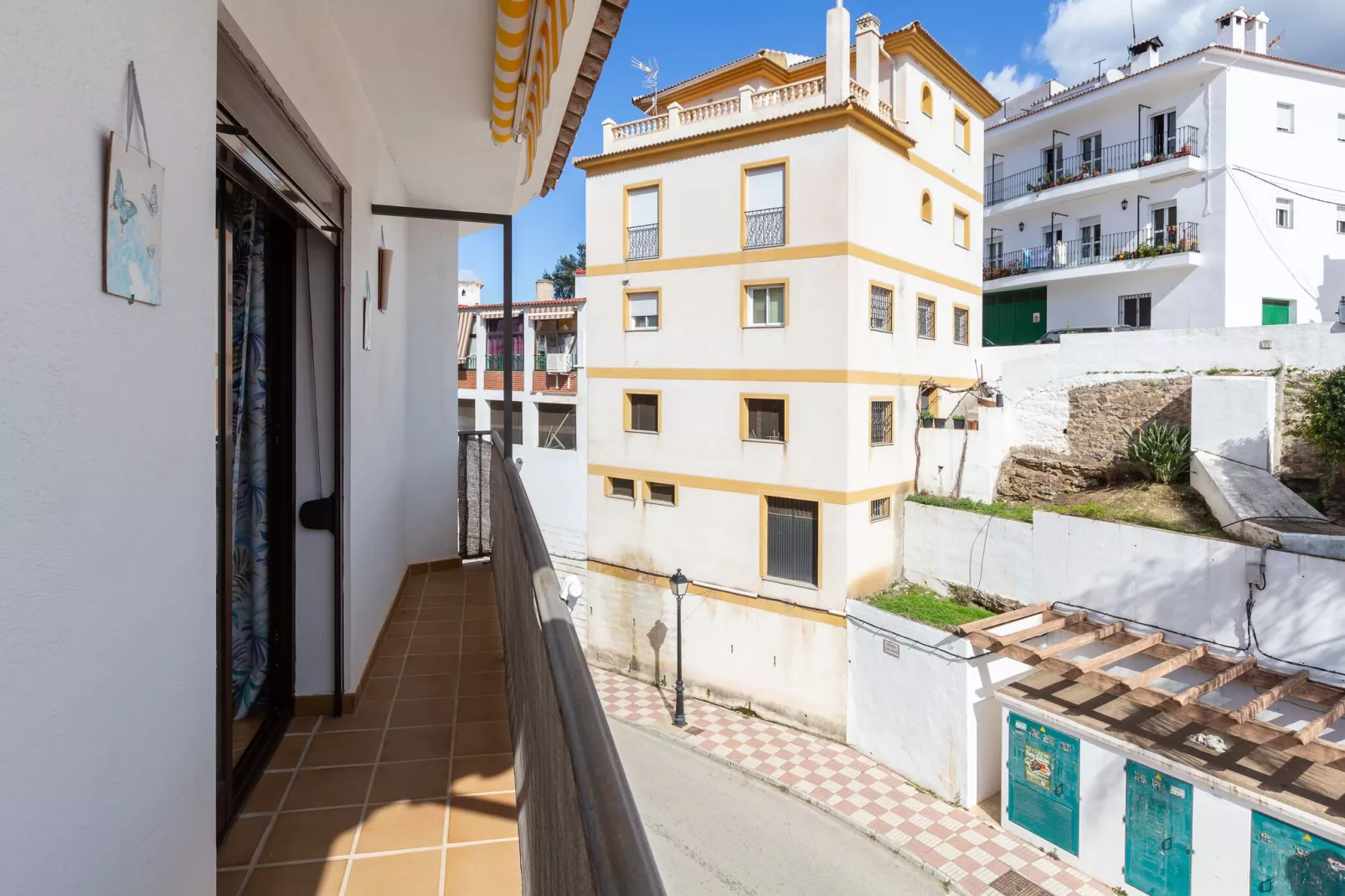 Tolox 1-Terrace balcony