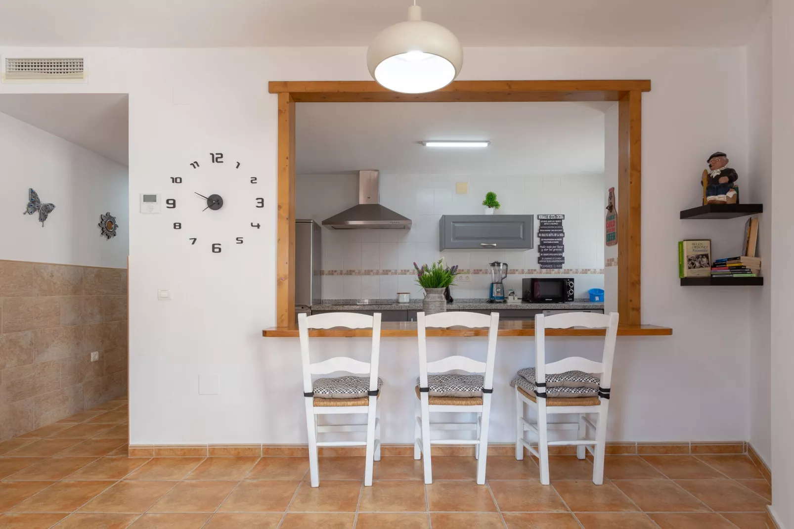 Tolox 2-Dining room
