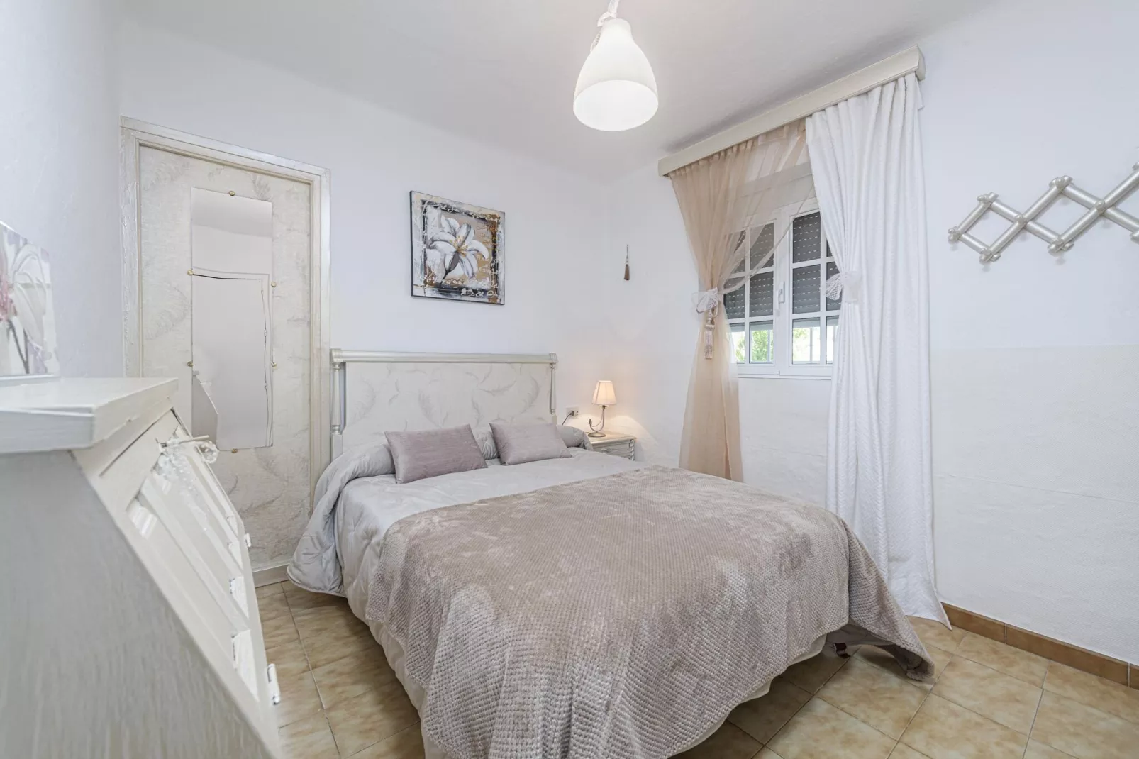 Calymar-Bedroom