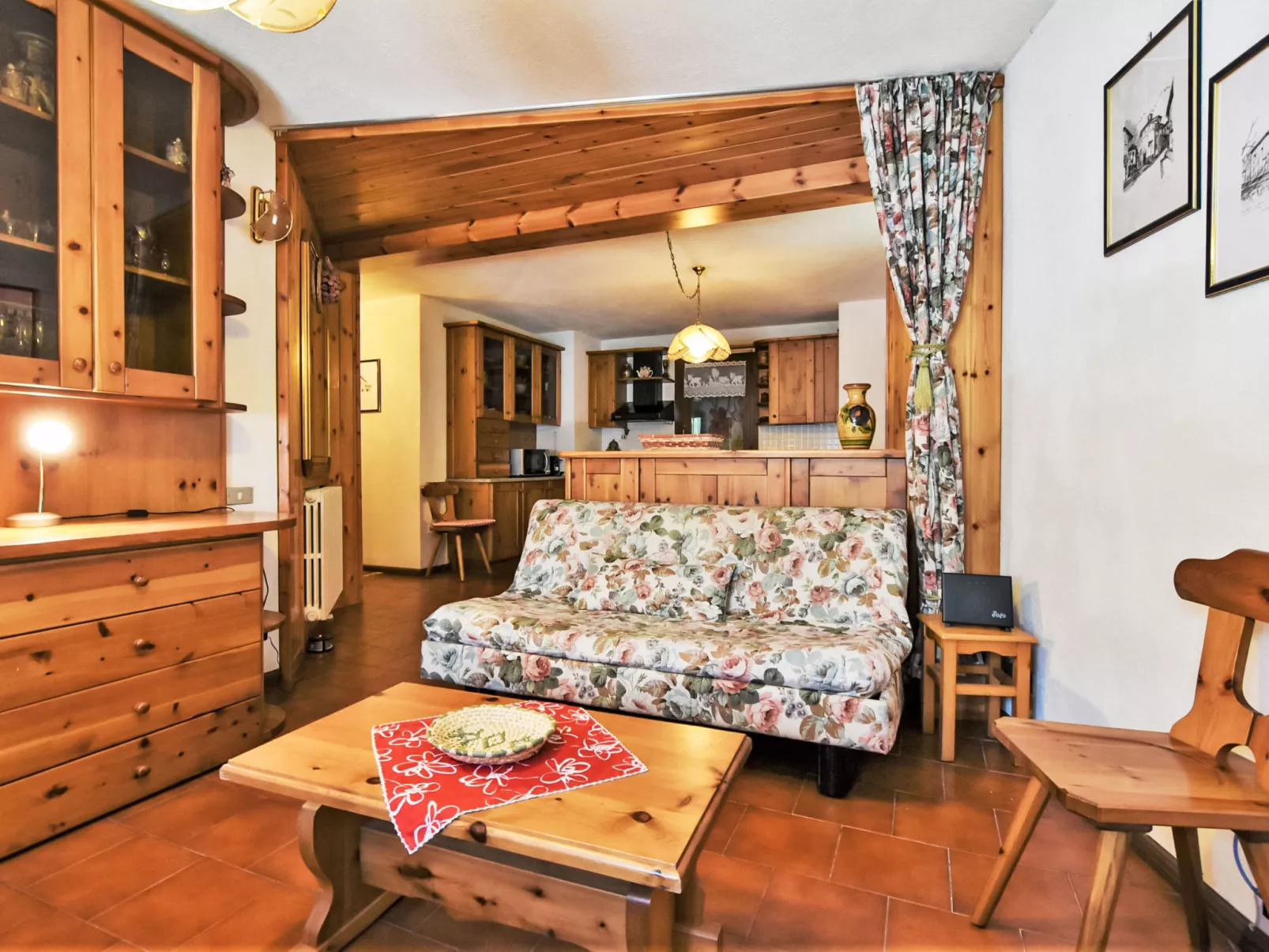 Erica Apartment-Dedans