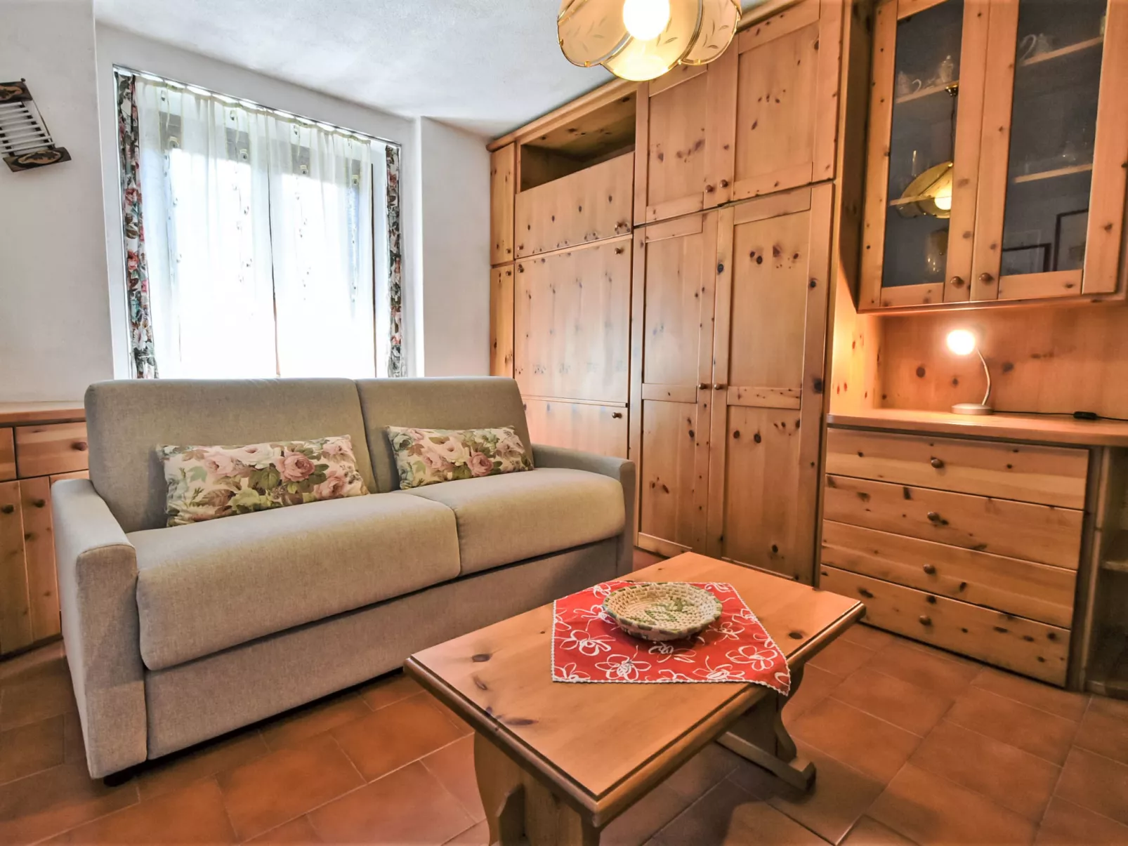 Erica Apartment-Dedans