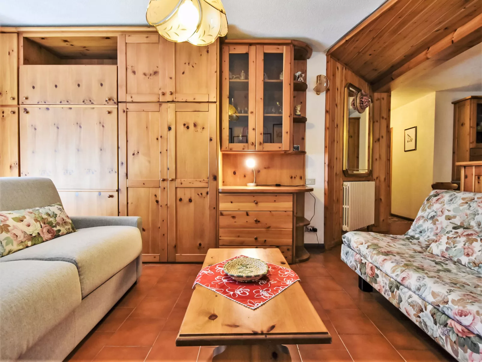 Erica Apartment-Dedans