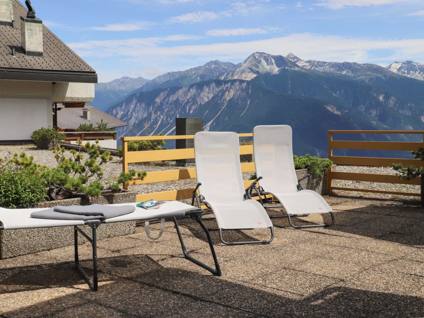 Terrasse Des Alpes 2005-Dehors