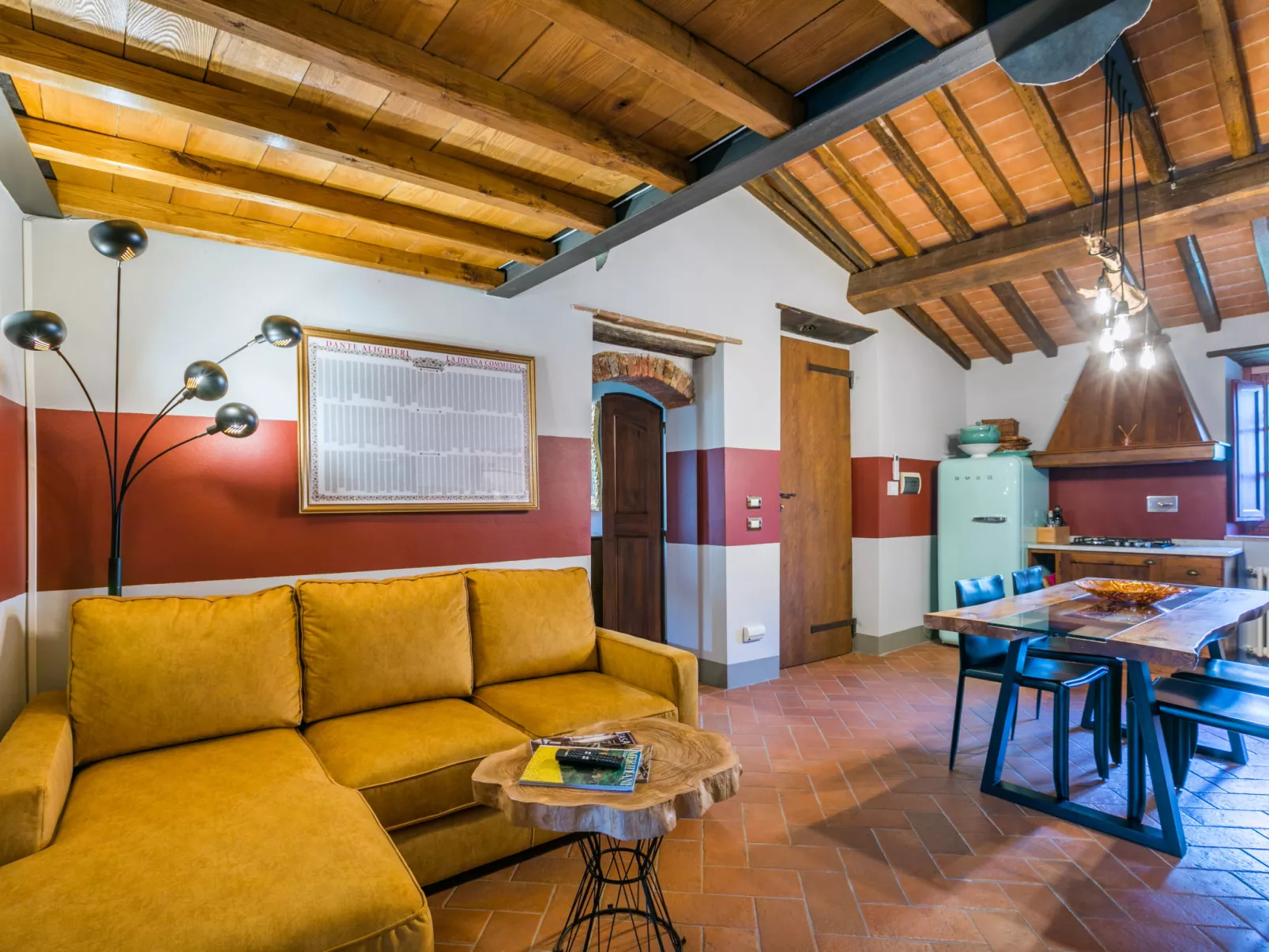 Il Cinghiale-Inside