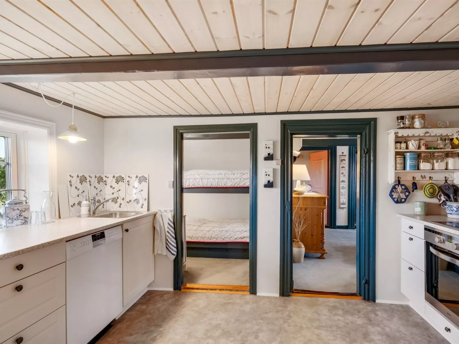 "Vili" - 100m from the sea-Inside