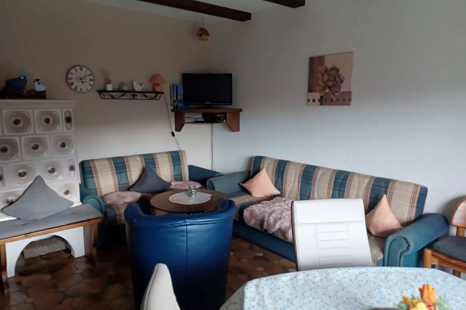 Mark-Living room