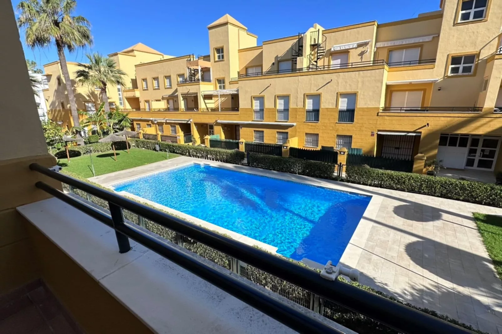 Bahia De La Luz-Exterior summer
