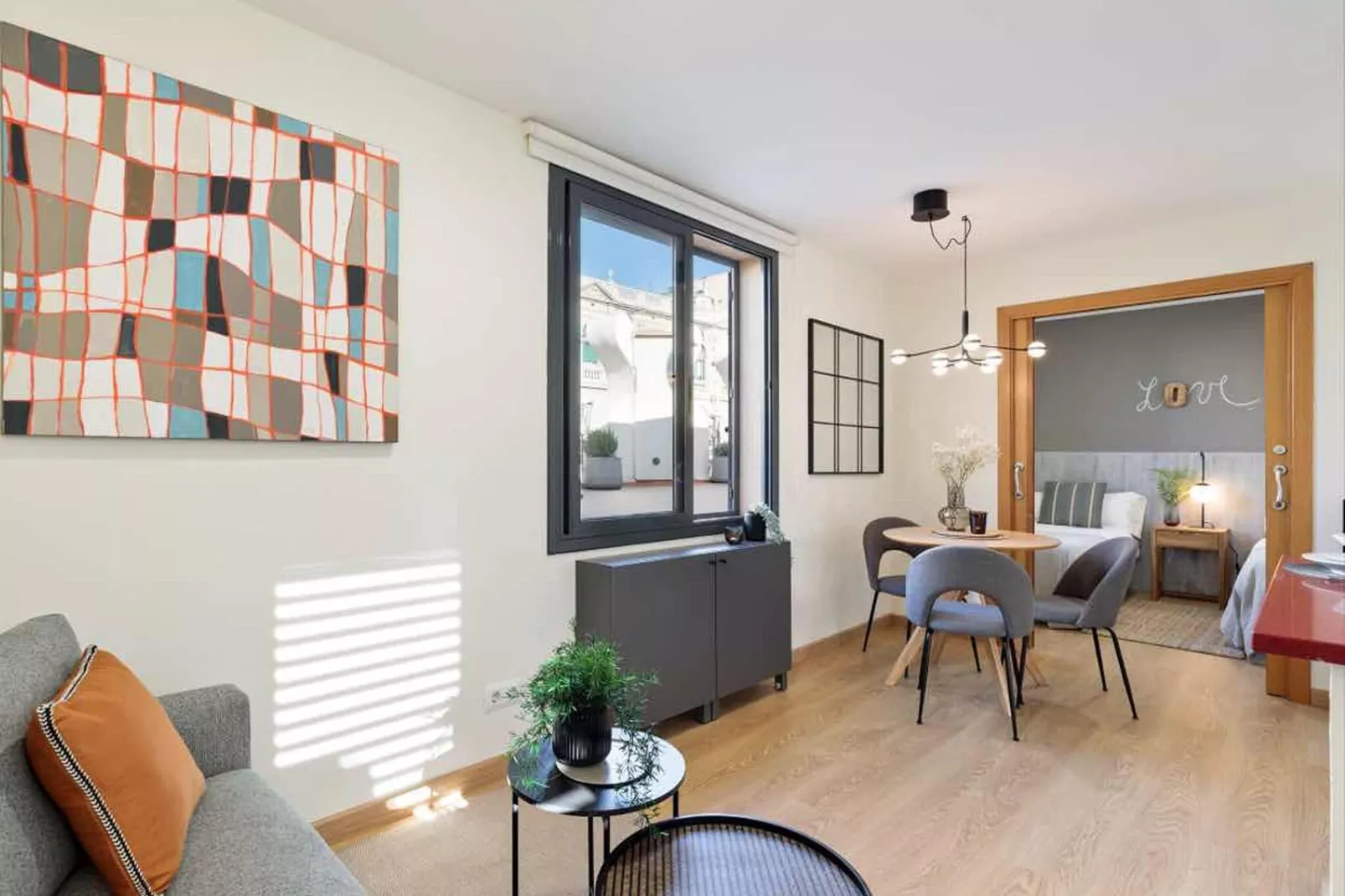 Rambla Paris Attic Apartment-Wohnzimmer