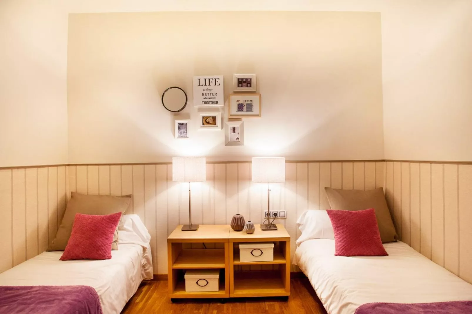 Viladomat Eixample Apartment4-Bedroom