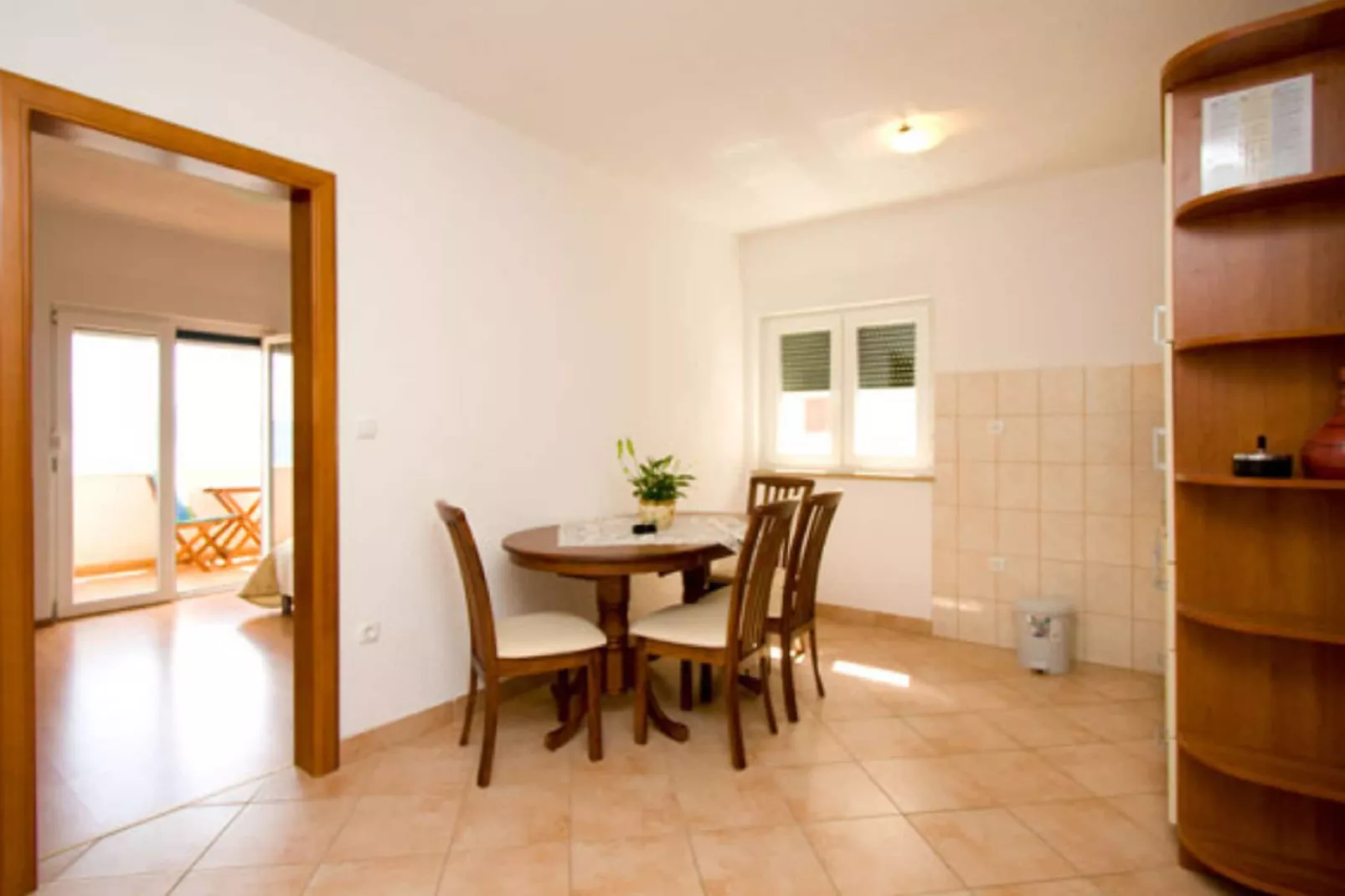 Shared pool apartment David- second floor