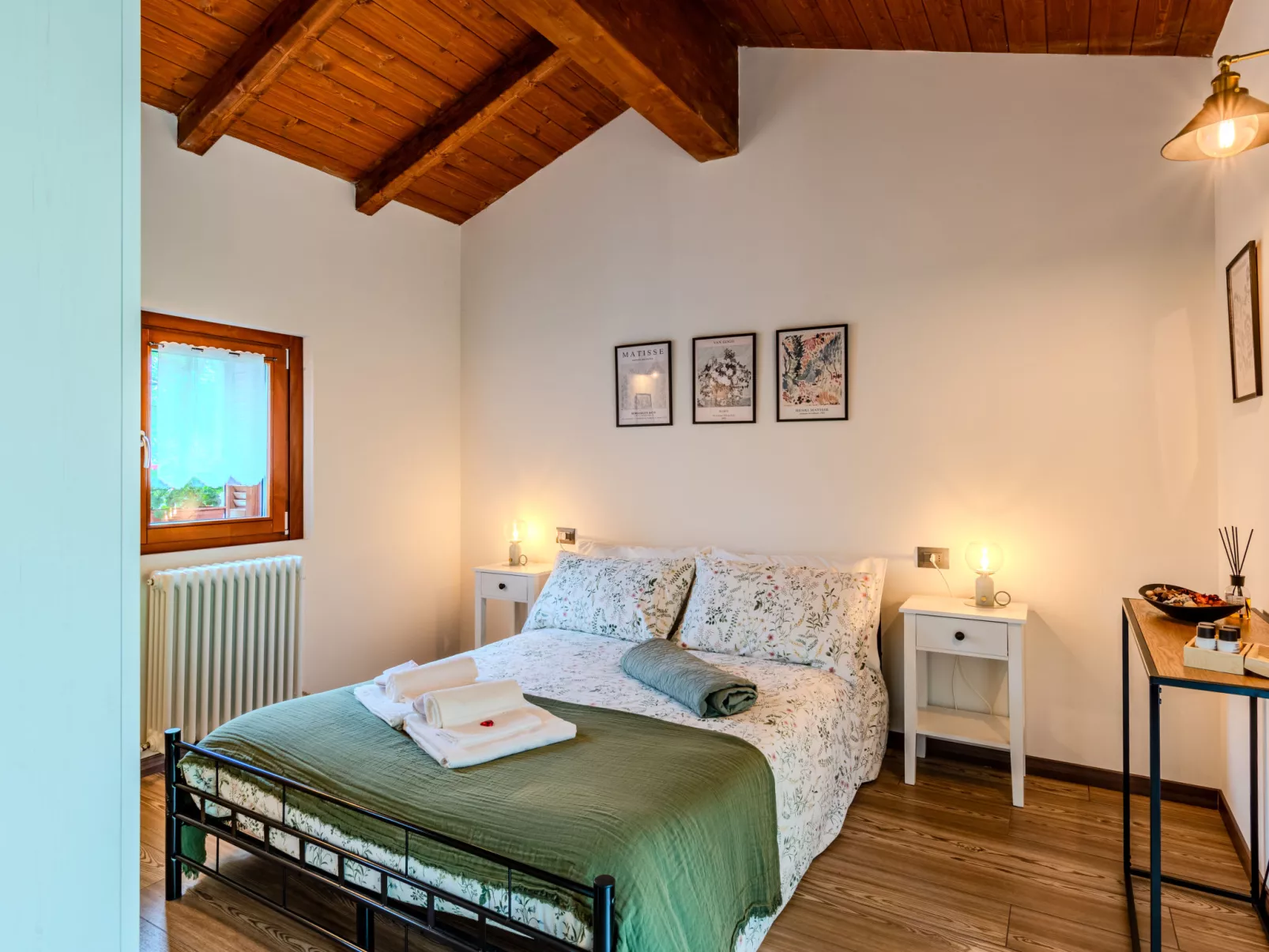 La Quiete Mountain Home-Inside