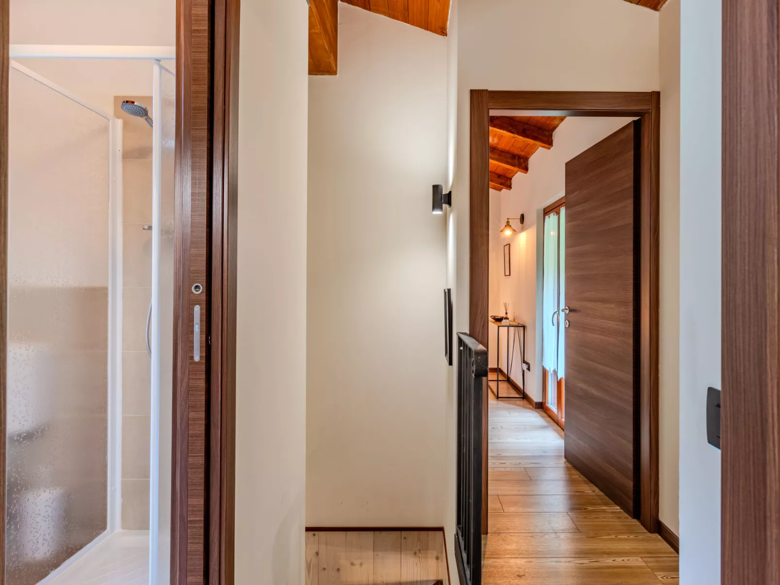 La Quiete Mountain Home-Inside