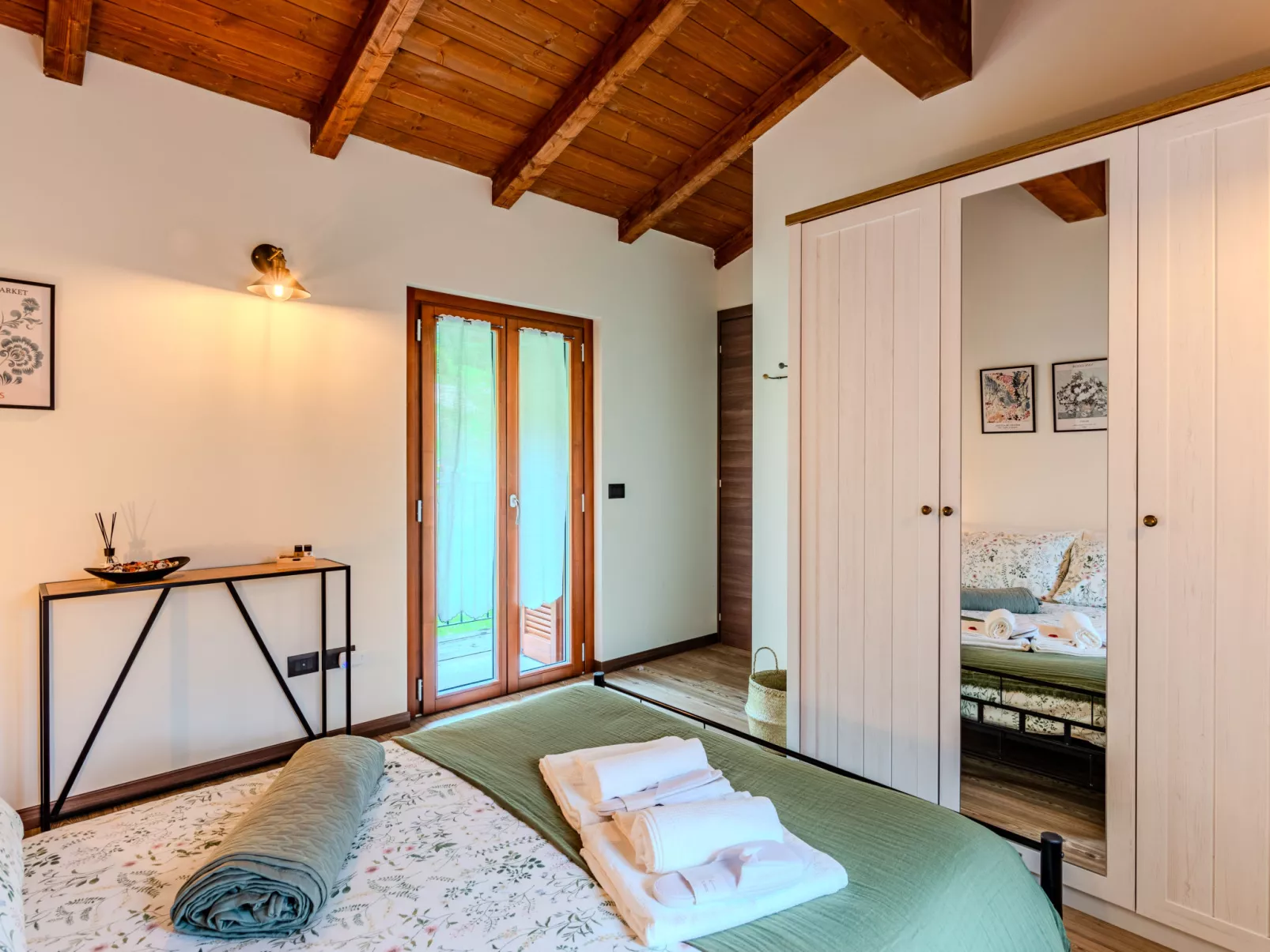 La Quiete Mountain Home-Inside