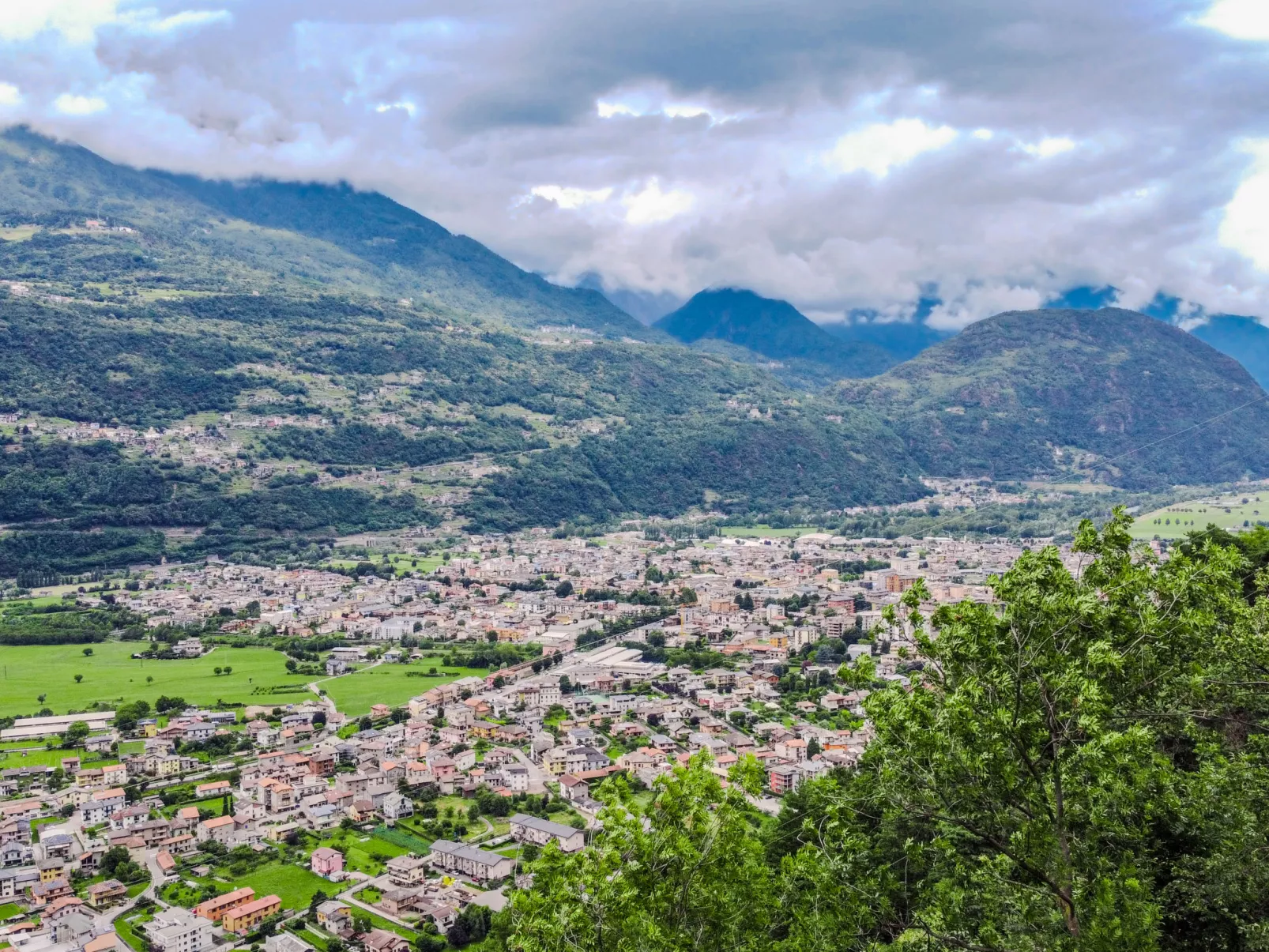 La Quiete Mountain Home-Outside