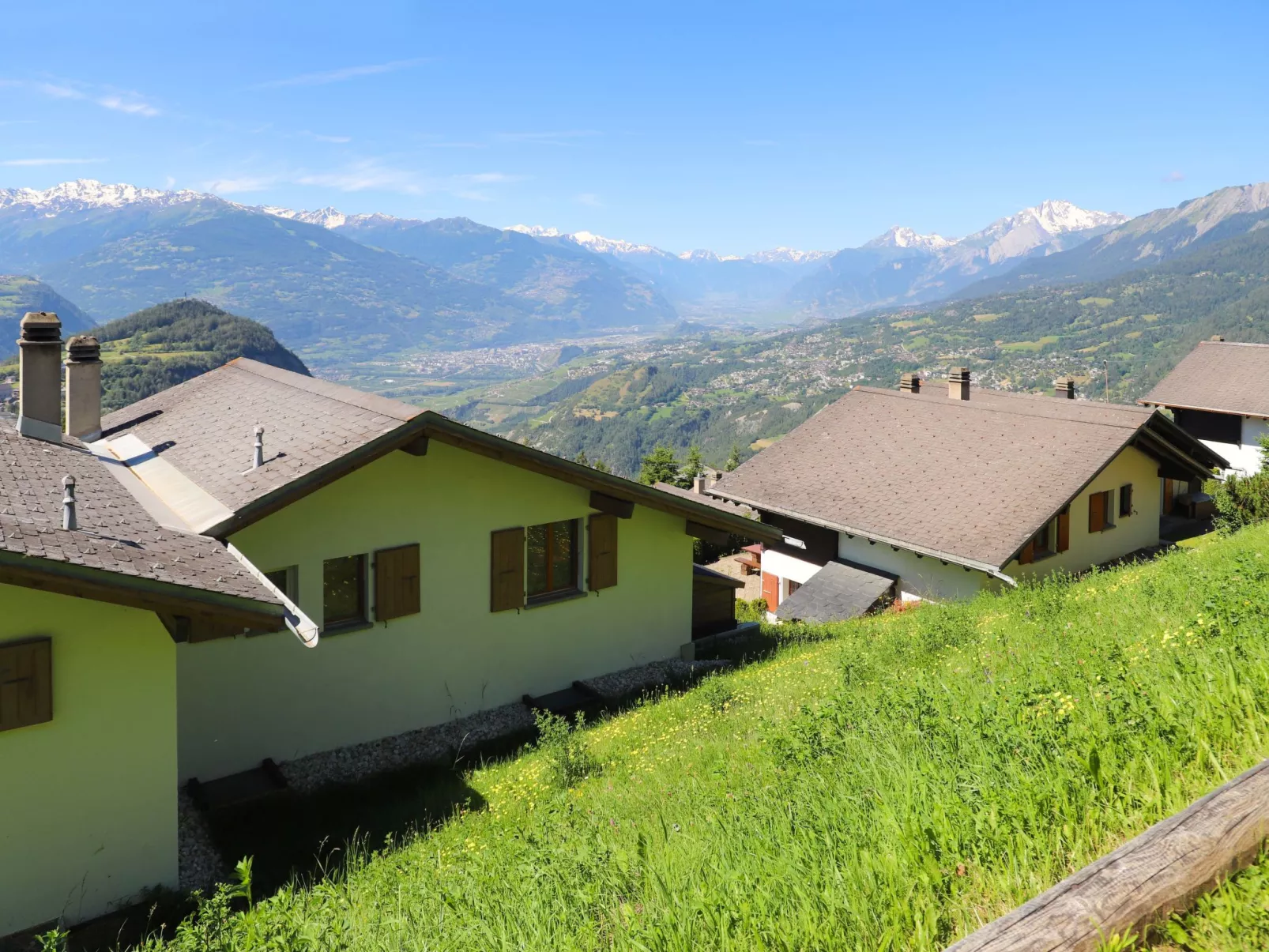 Chalet La Délège-Outside