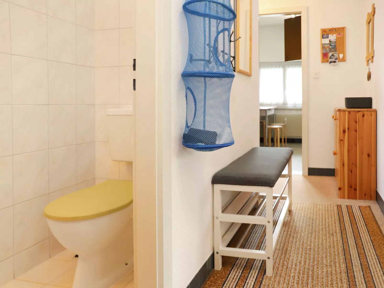 Belmont Ouest 75-Inside