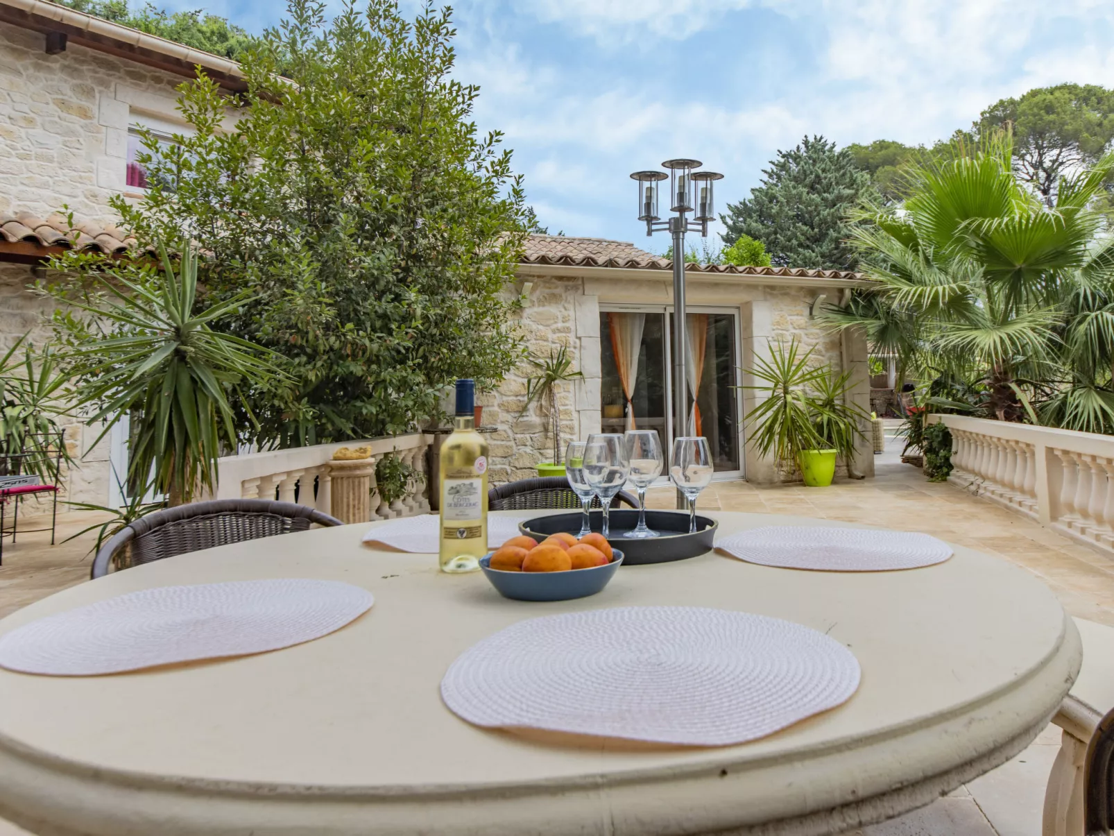 Villa du Soleil-Outside