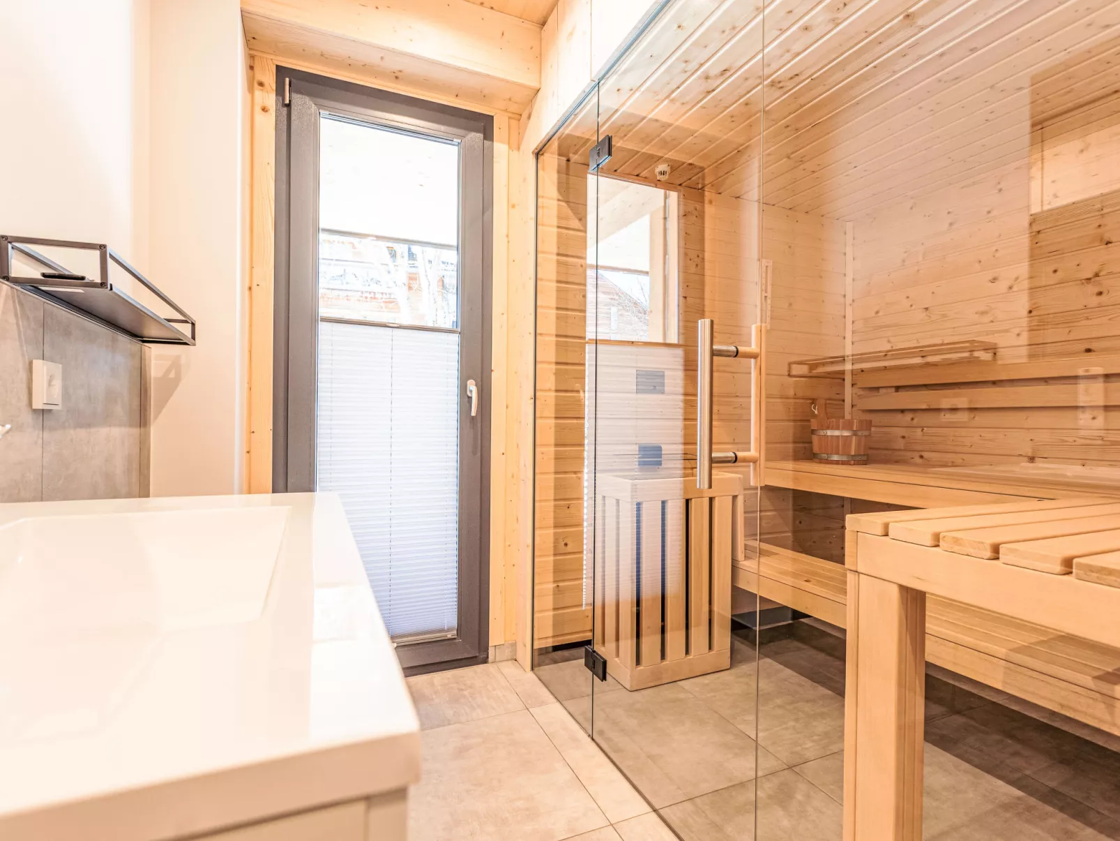 #1a mit Sauna & Pool-Inside