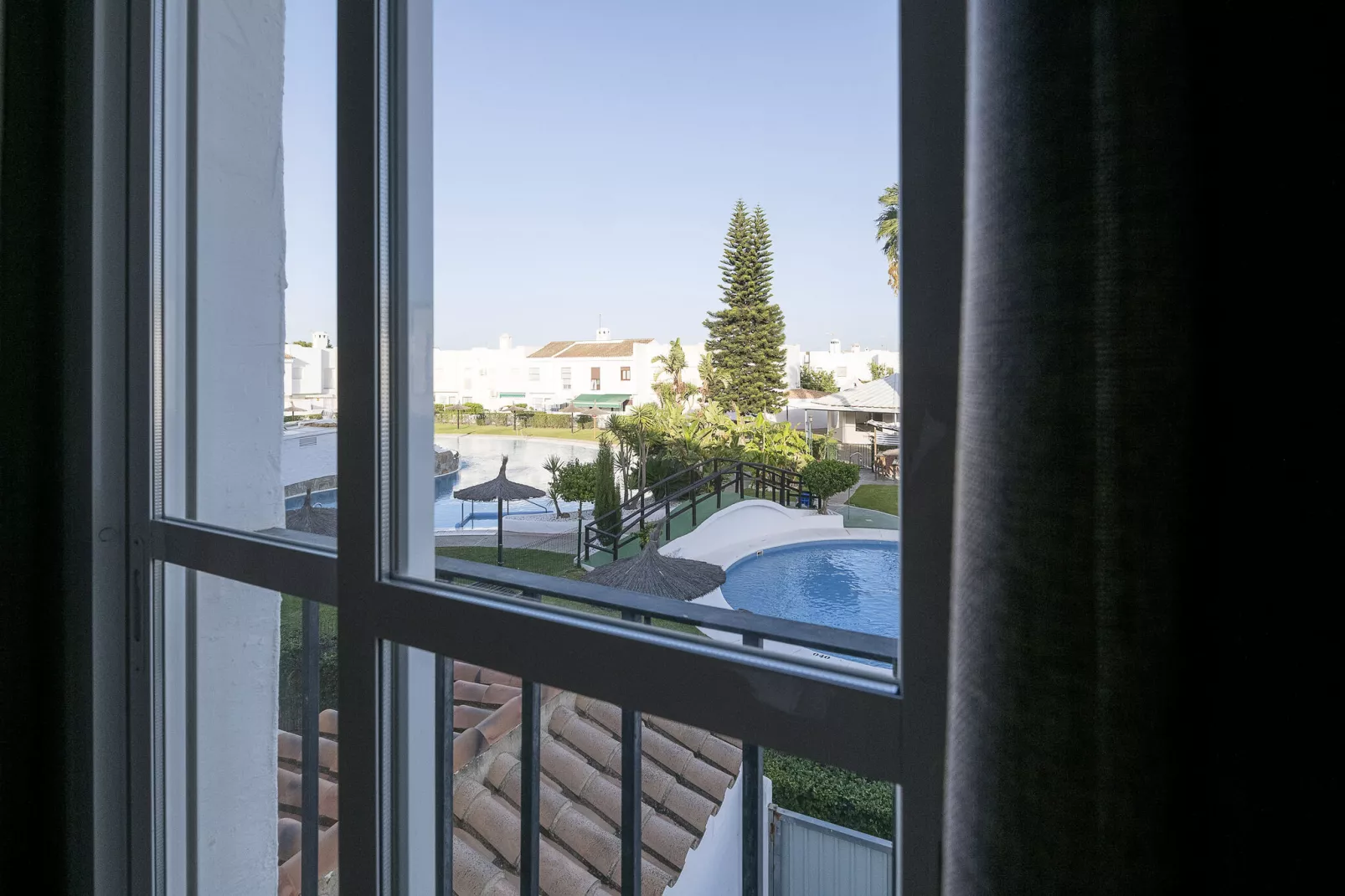 Duplex Near The Beach-Exterior summer