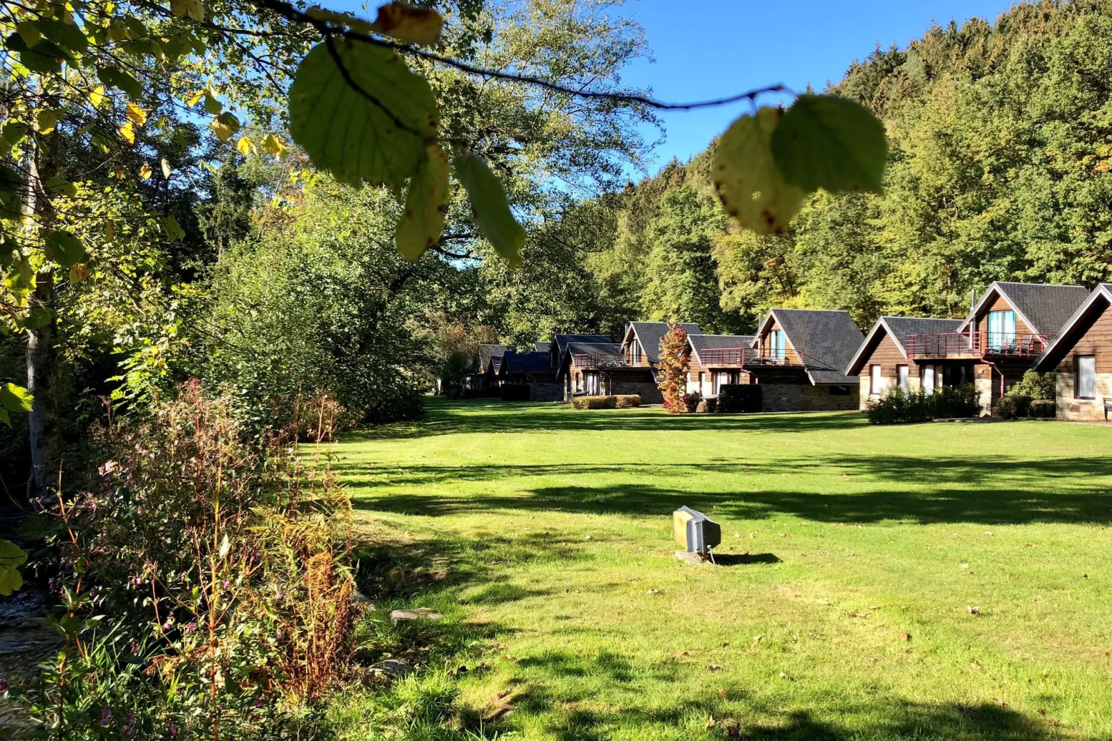 Cottage Famille-Jardins en été