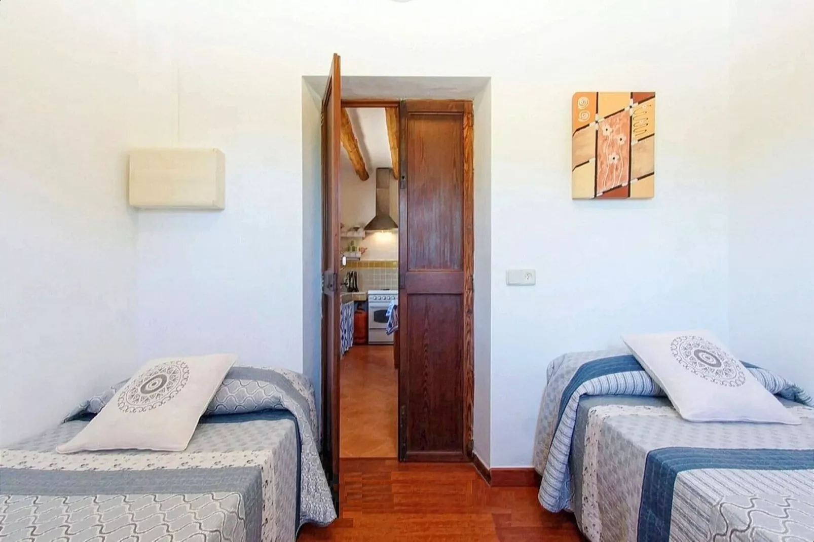 Cova-Bedroom