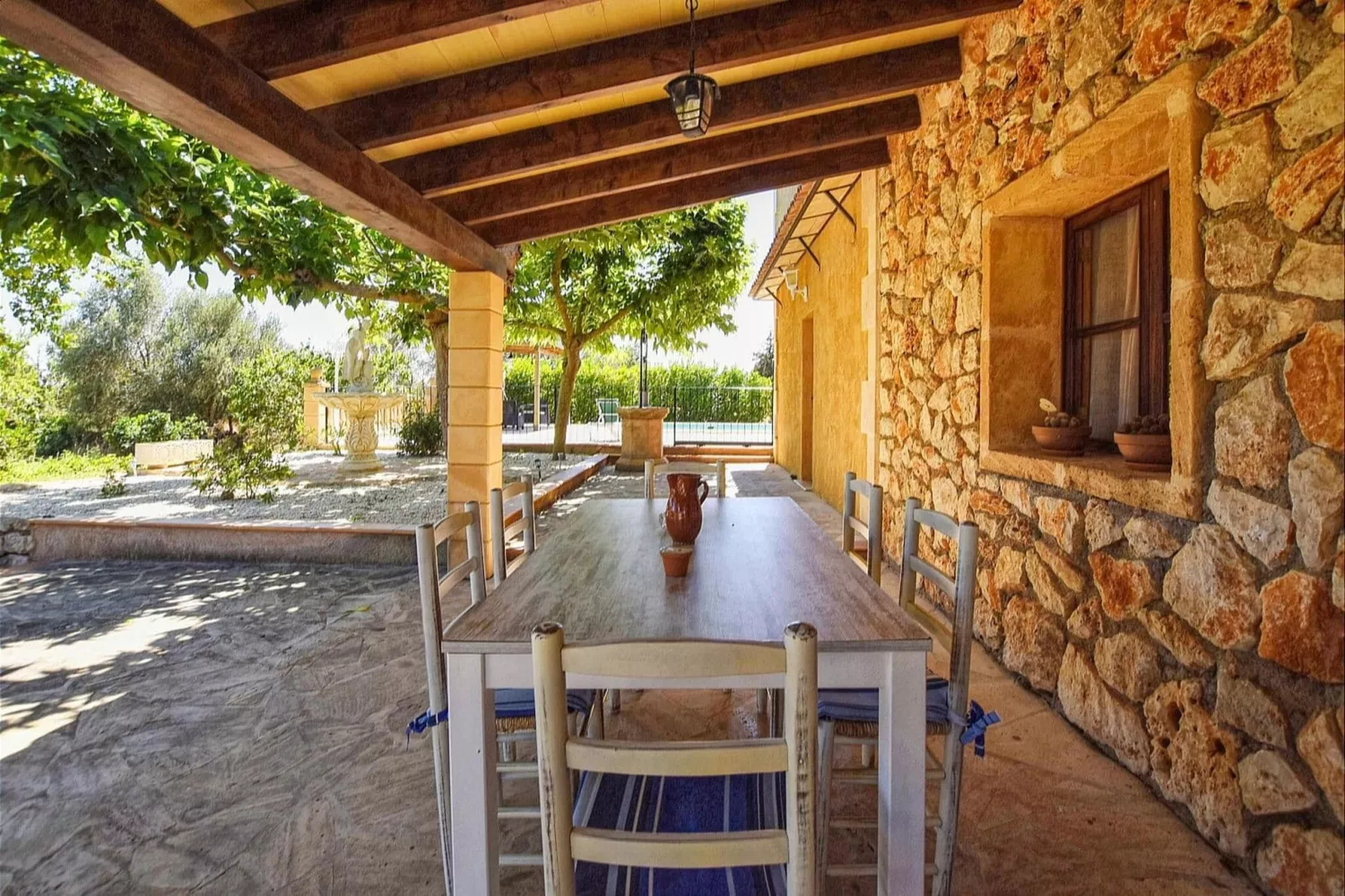 Cova-Terrace balcony