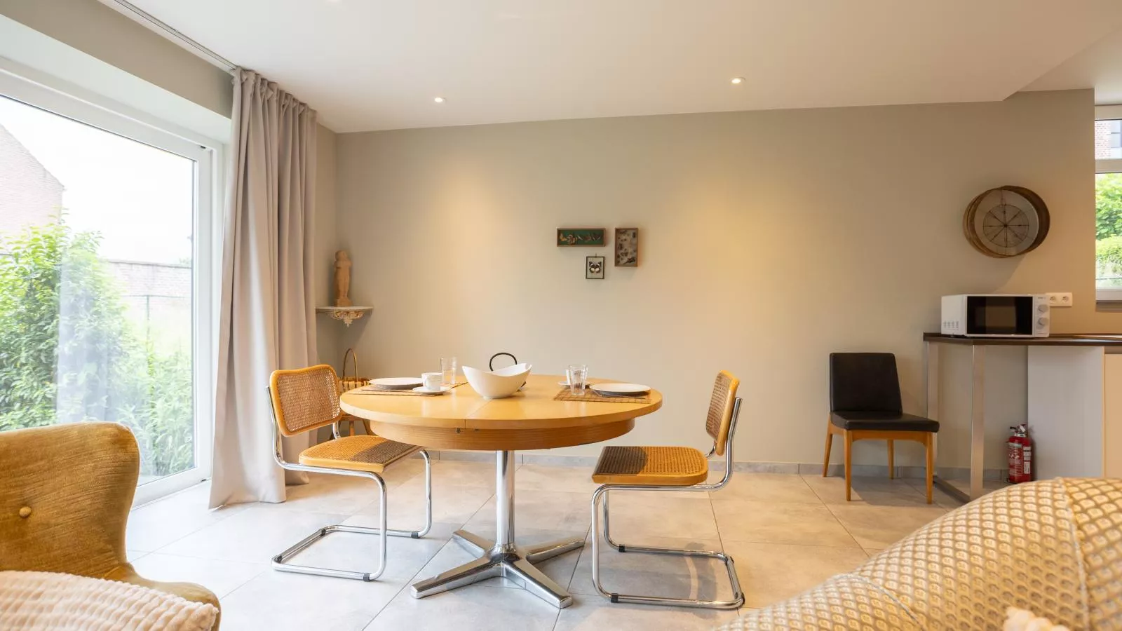Woonhuys-Dining room