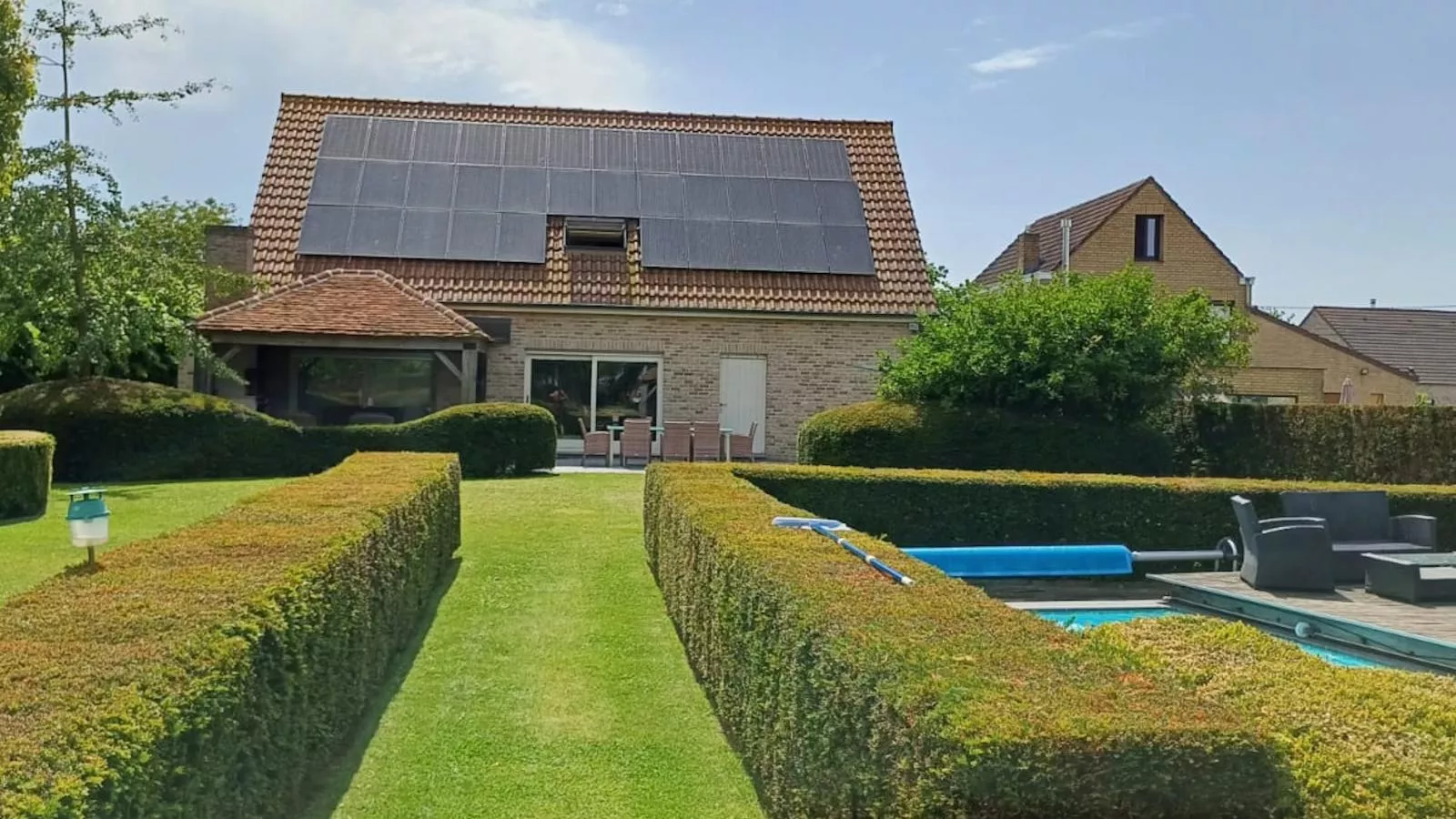 Villa Deluxe-Exterior summer