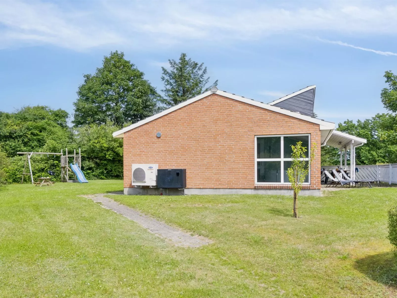 "Svenn" - 300m from the sea-Inside