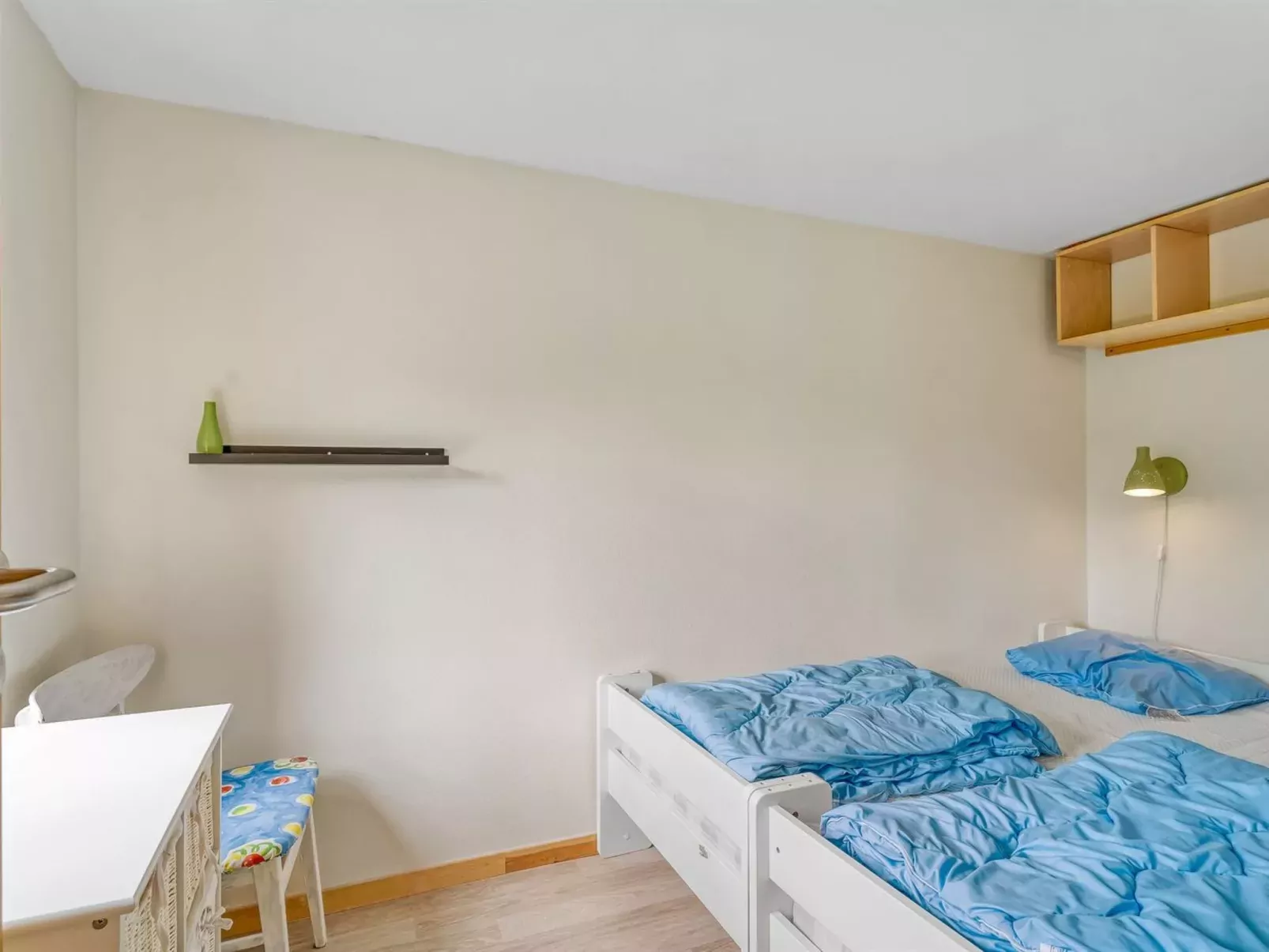 "Henkil" - 175m from the sea-Inside