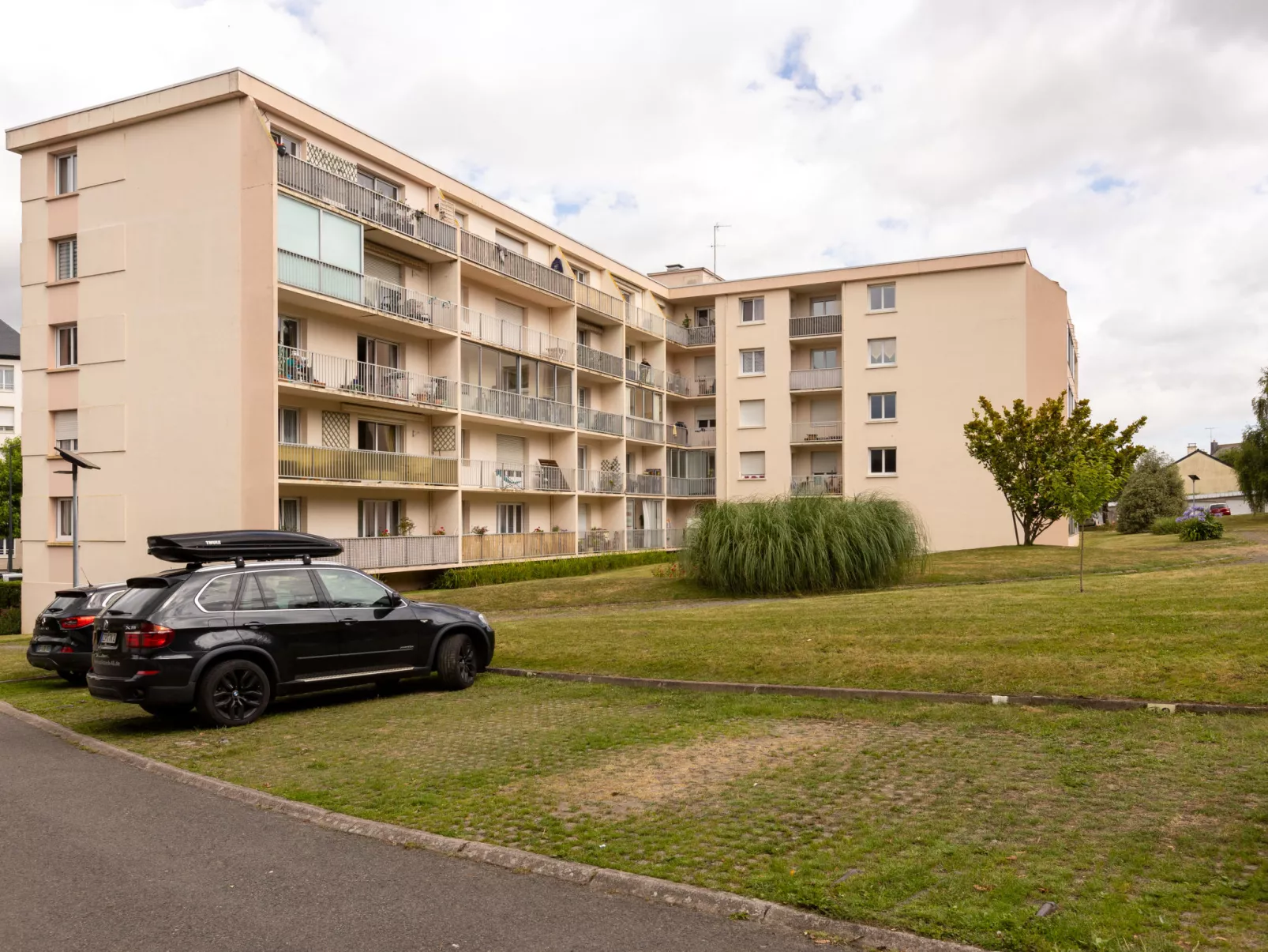 La Ville Allis-Dehors