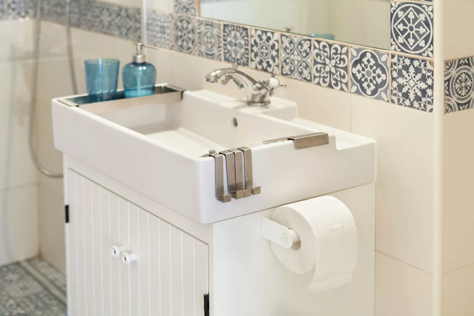 Delightful Apartment Brela-Bathroom