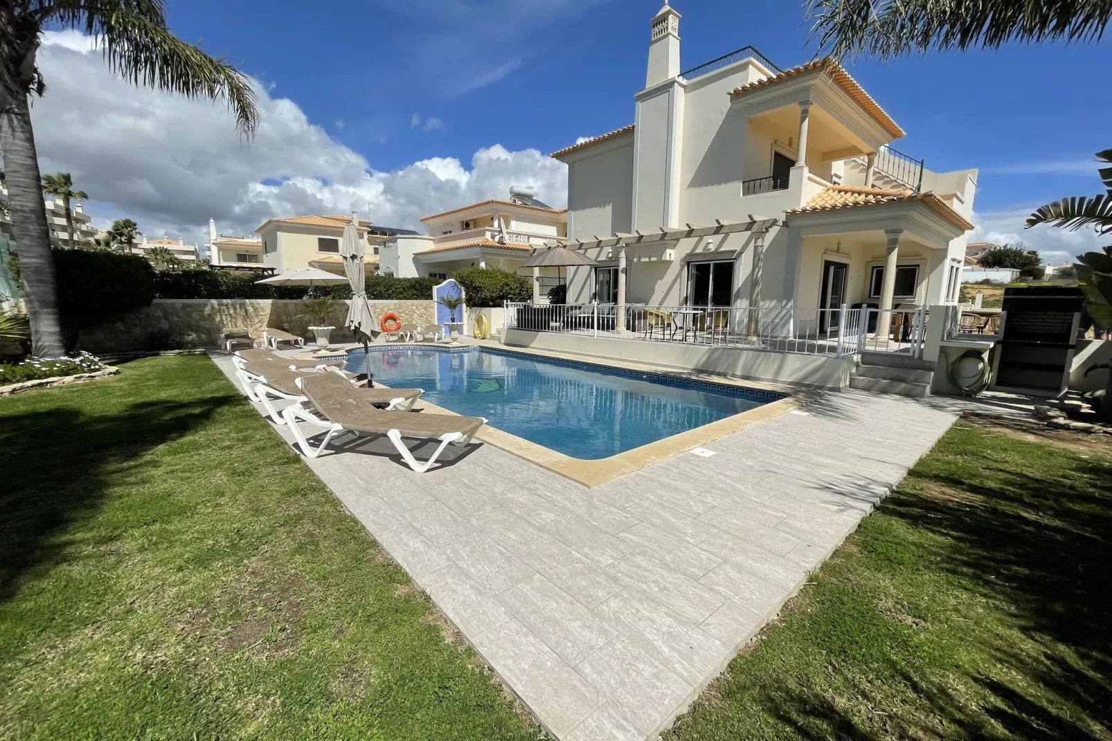 Casa Avilar-Exterior summer