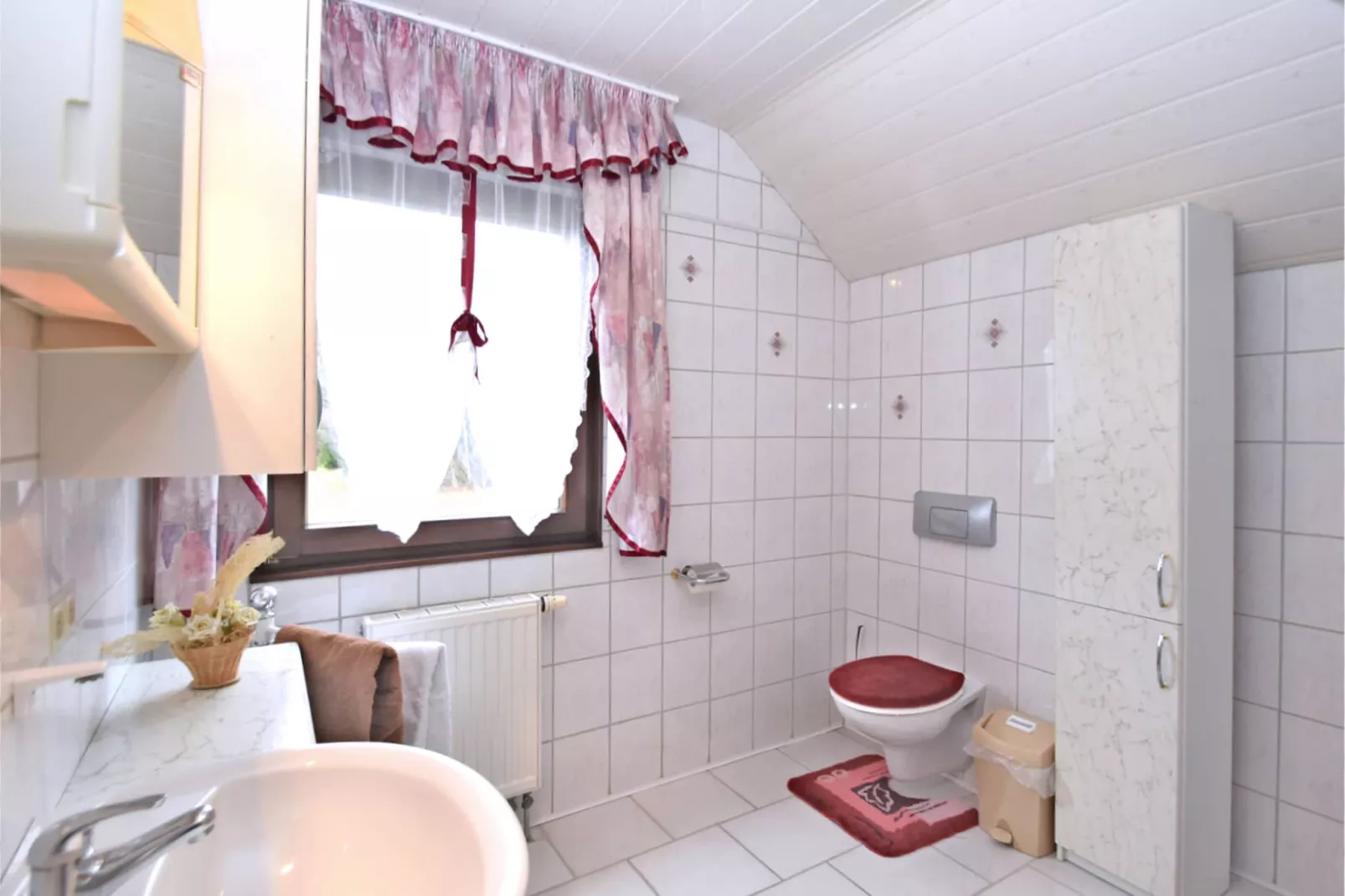 Am Sonnenblick-Bathroom