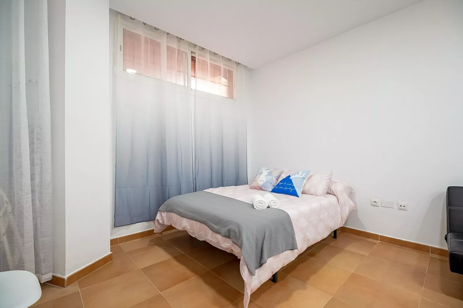 Avenida Europa-Chambre