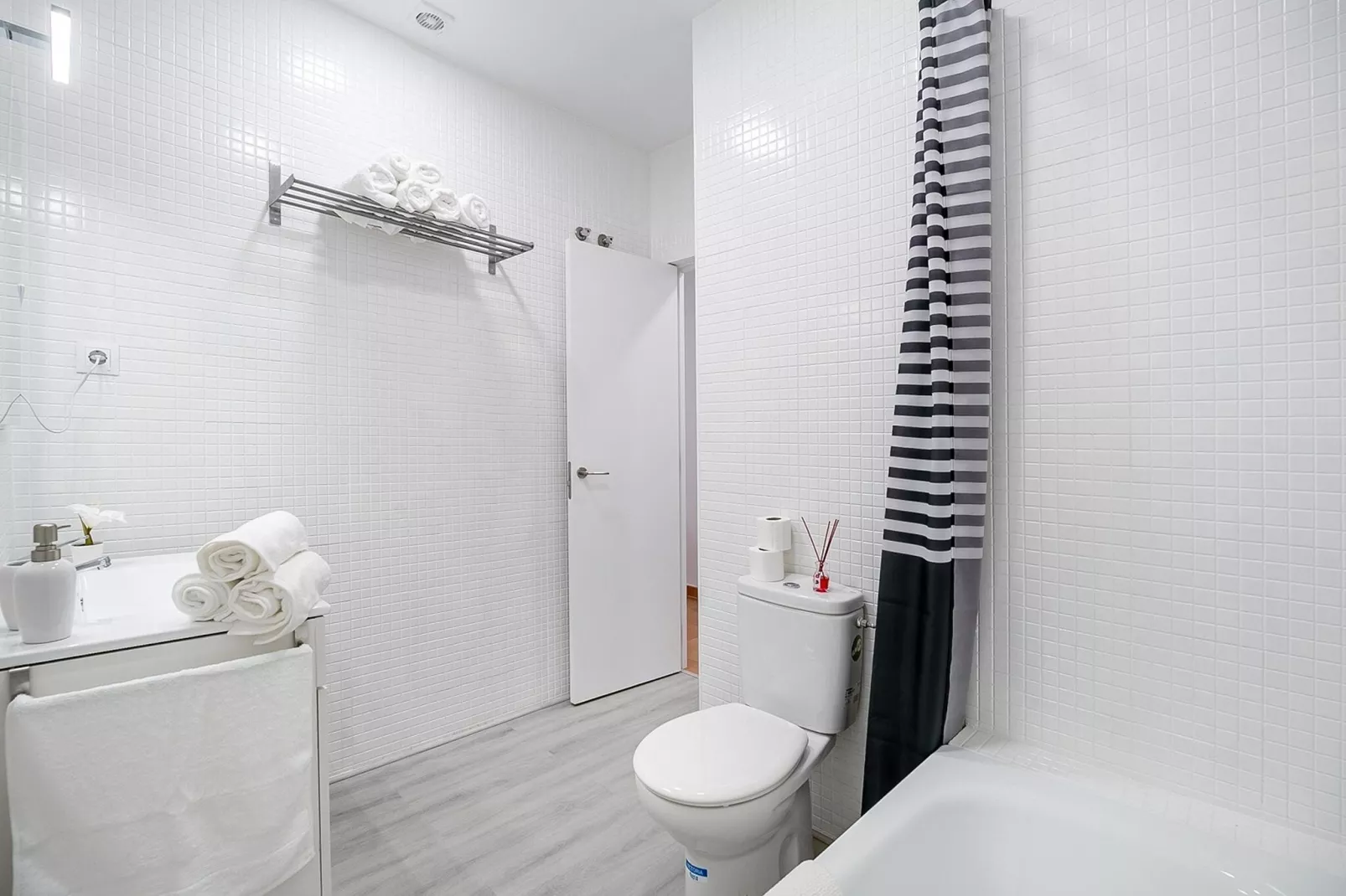 Avenida Europa-Salle de bain