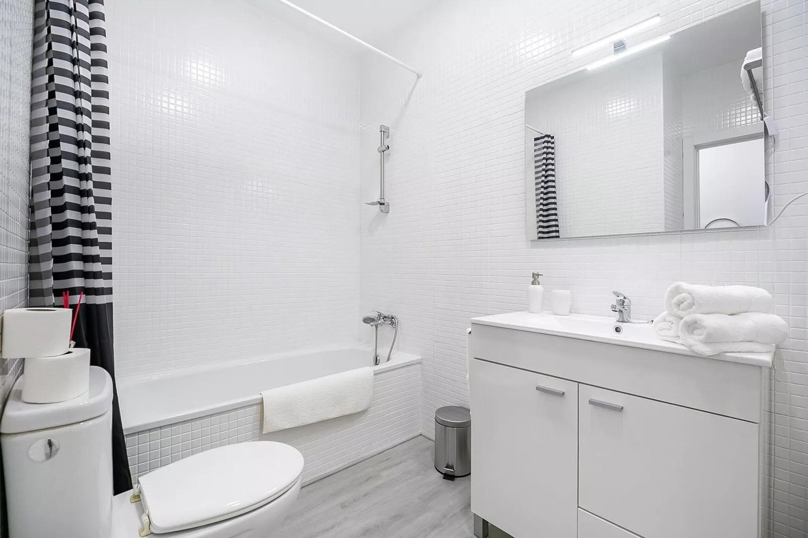 Avenida Europa-Salle de bain