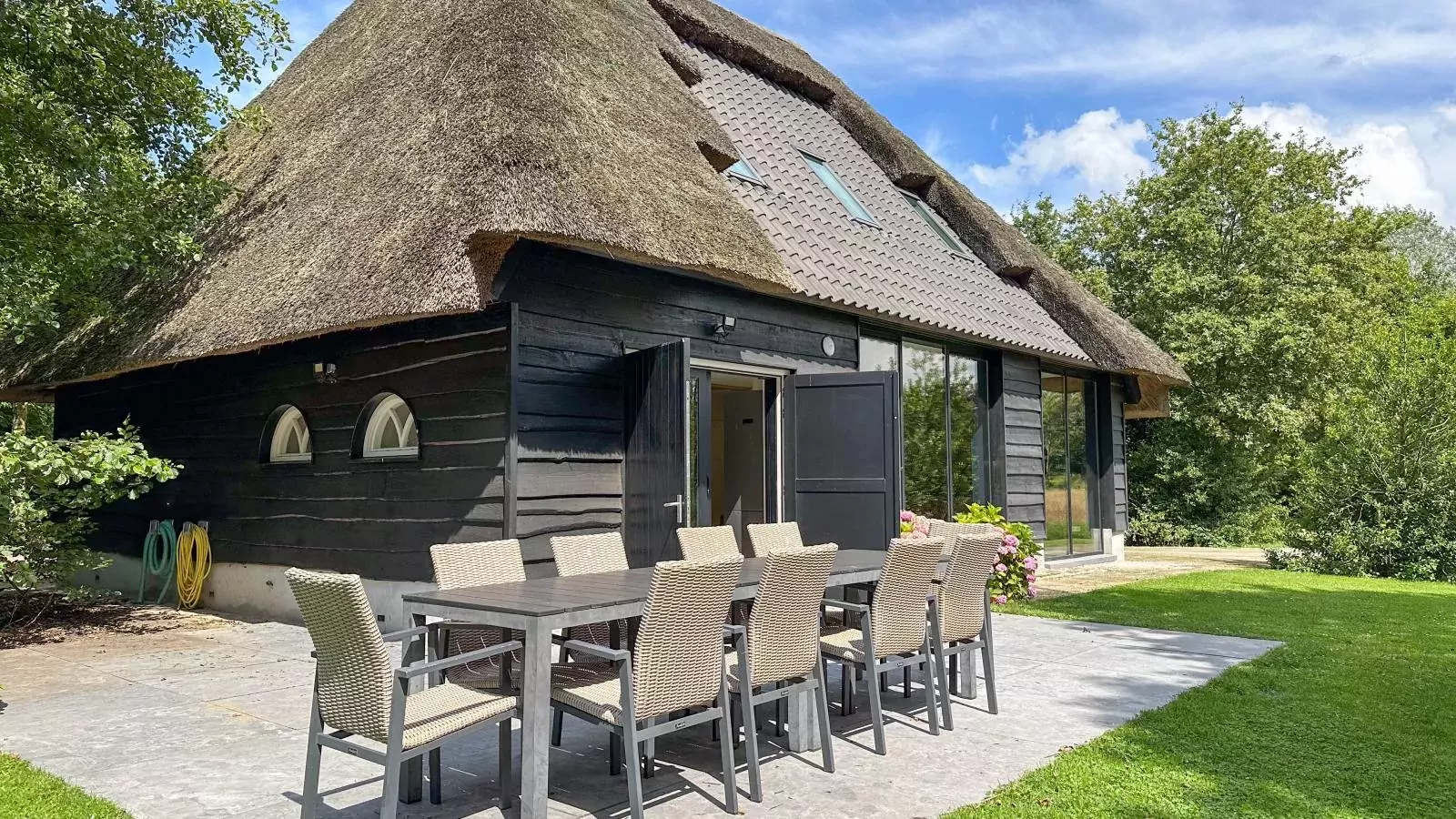 De Karkooi-Exterior summer