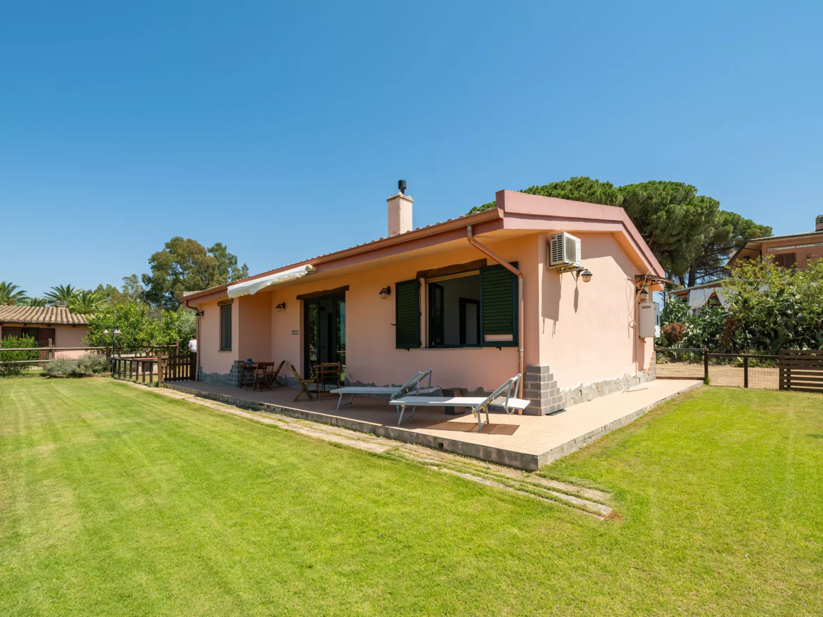 Terra del Vento-Outside