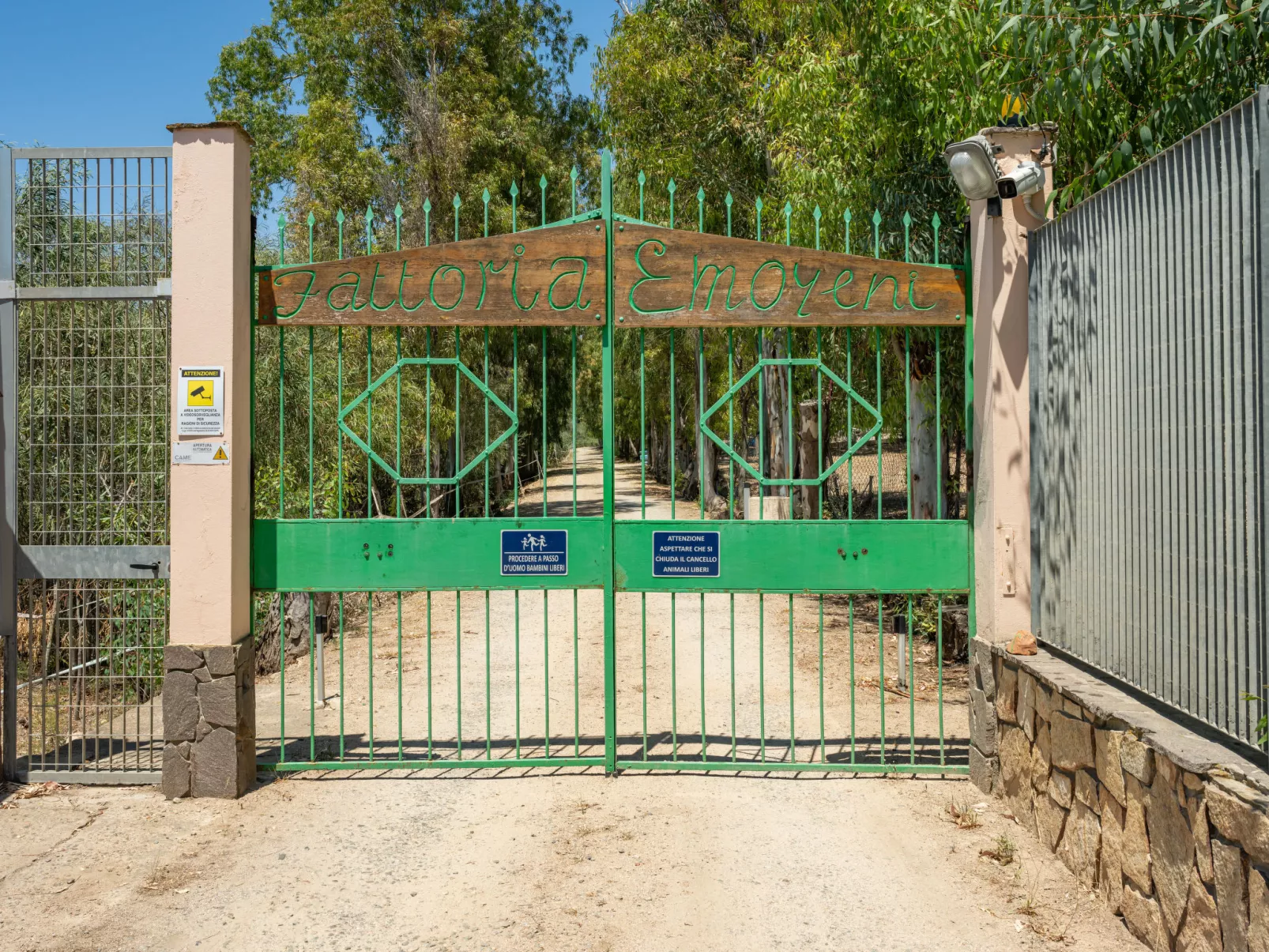 Terra del Vento-Outside